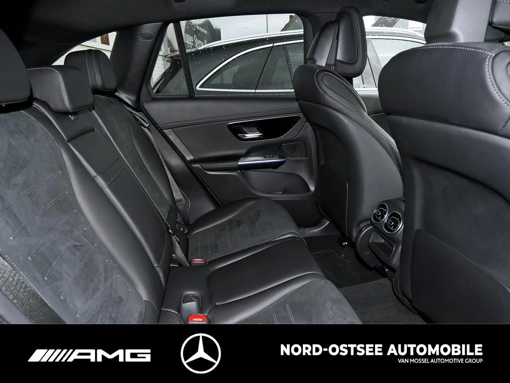 Mercedes-Benz GLC 300 d AMG 4M AHK DISTRONIC MBUX KEYLESS-GO AMG Line
