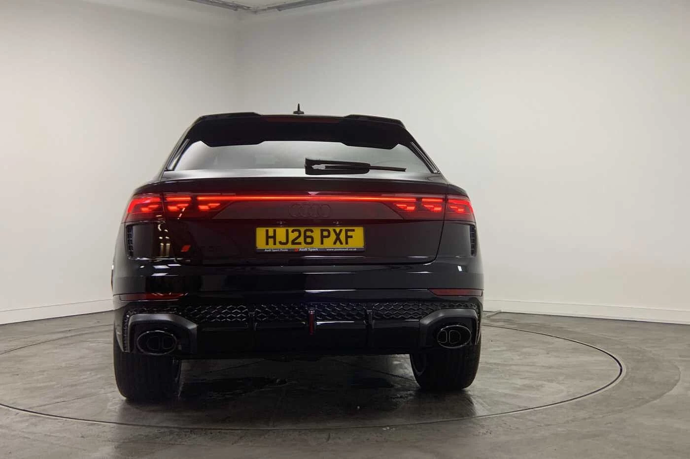 Audi-RSQ8-image-10