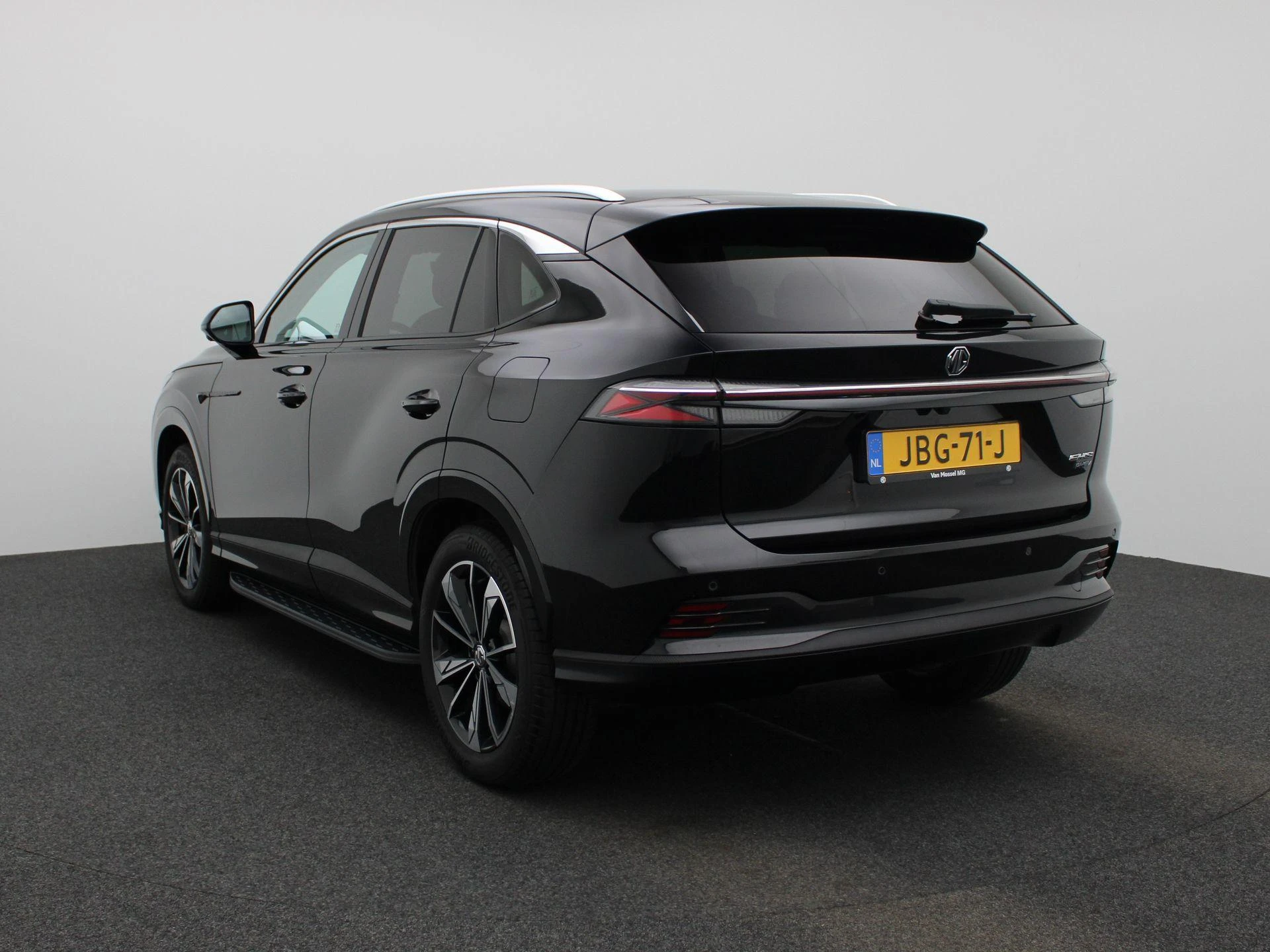 MG-HS-image-1