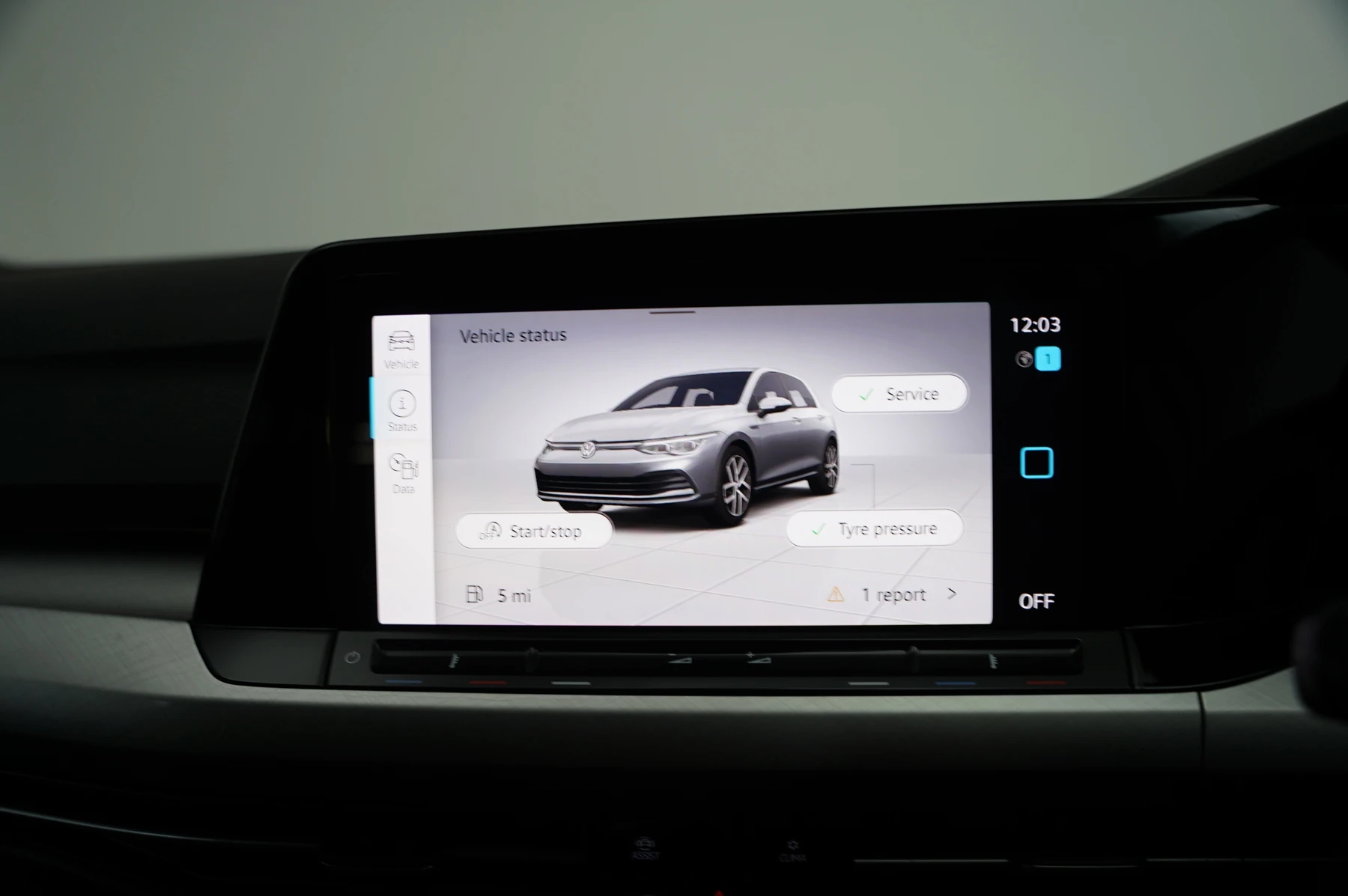 Volkswagen-Golf-image-23