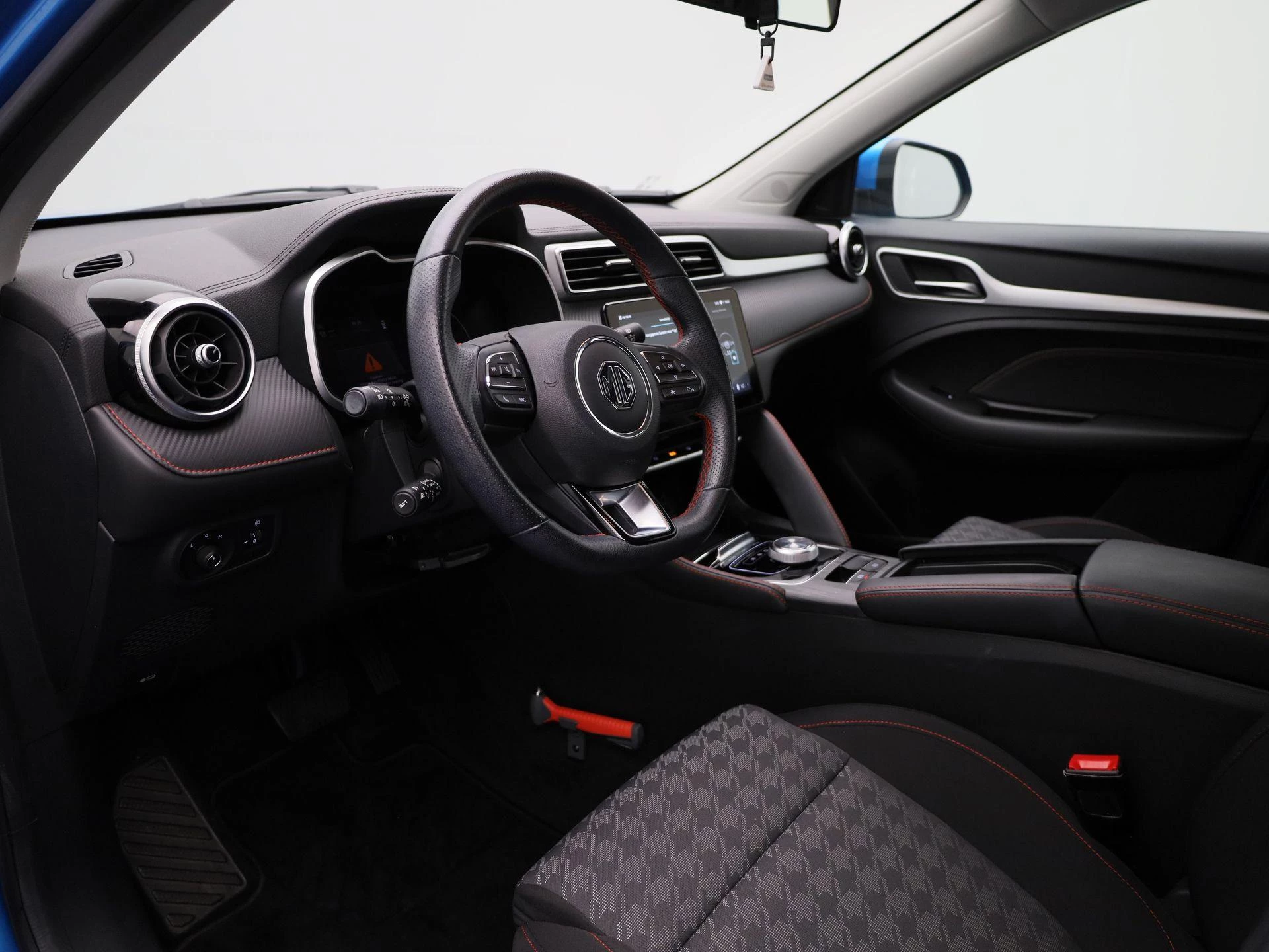 MG-ZS EV-image-26