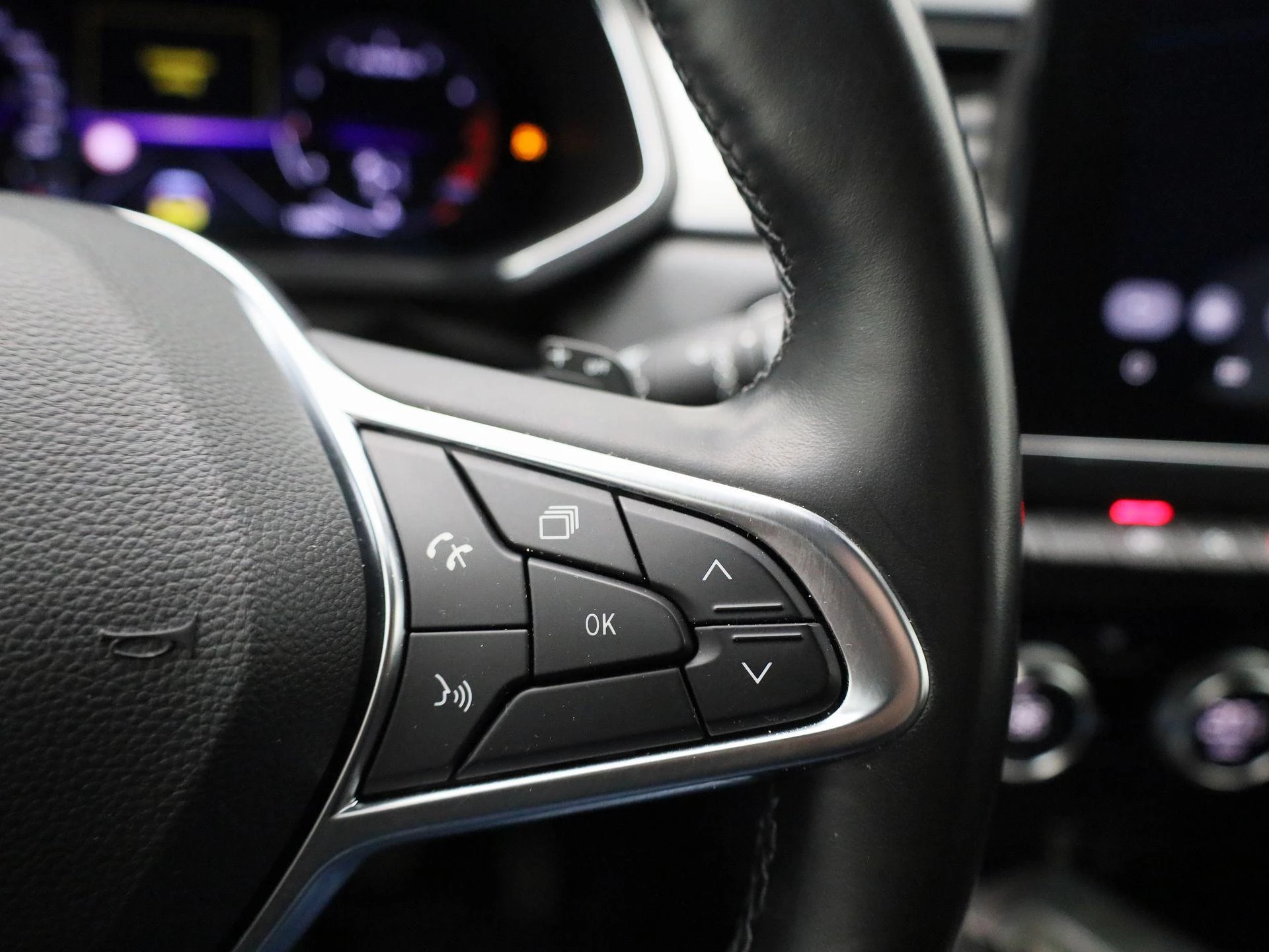 Renault-Captur-image-14