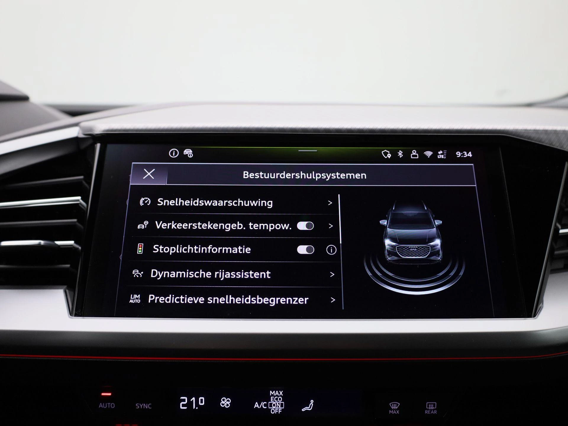 Audi-Q4 e-tron-image-27