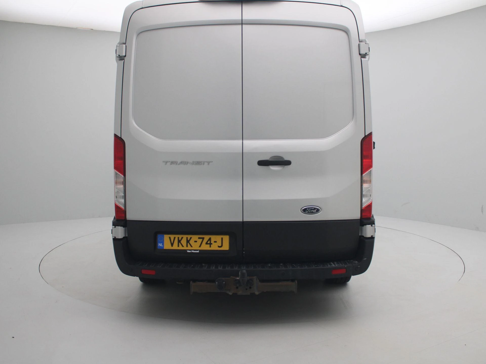 Ford-Transit-image-5