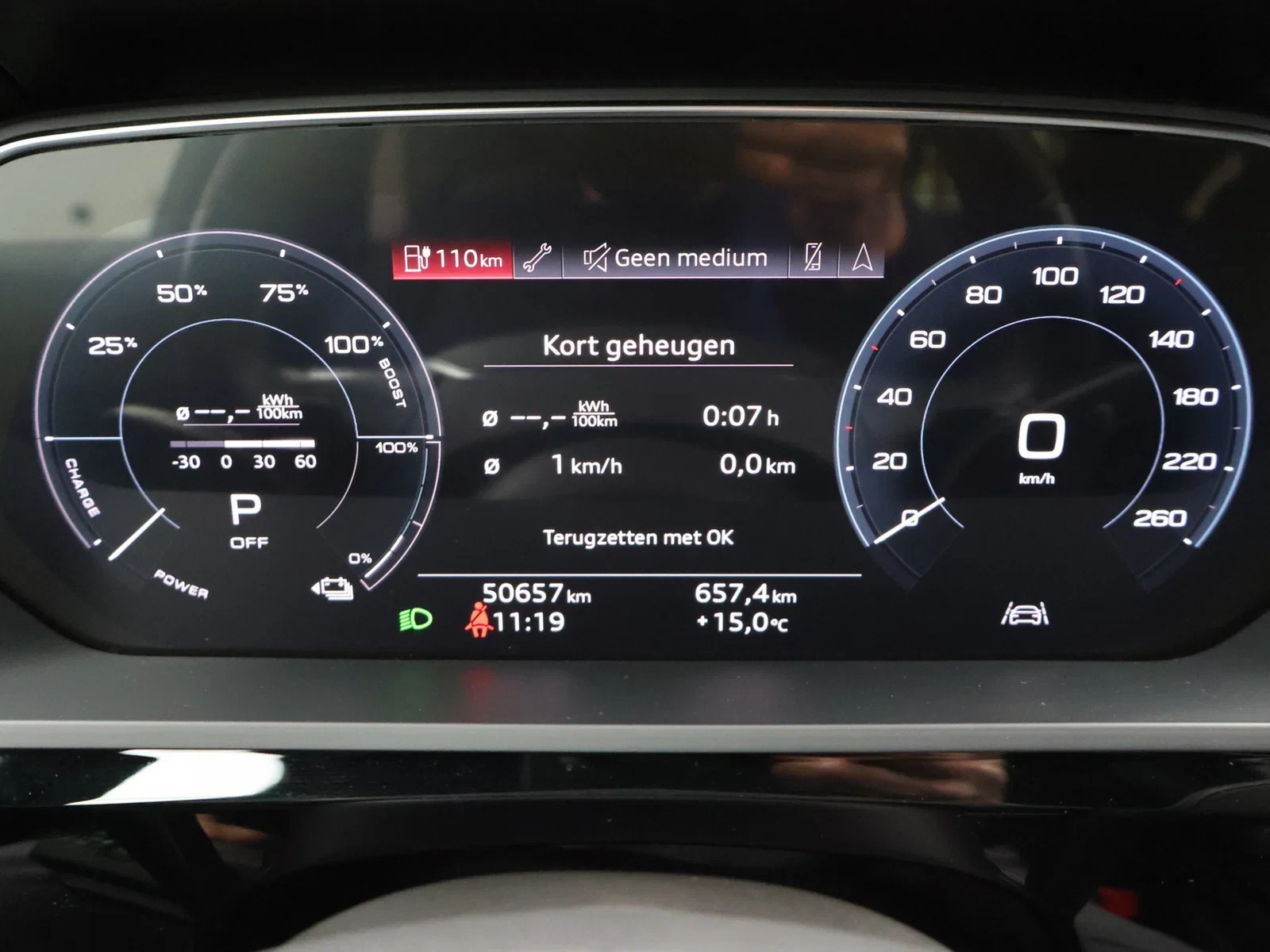 Audi e-tron Sportback Audi e-tron Sportback S line 55 QUATTRO 408PK *AUTOMAA*LEDER*CAMERA*ACC*PDC*VIRTUAL COCKPIT*NAVI*APP