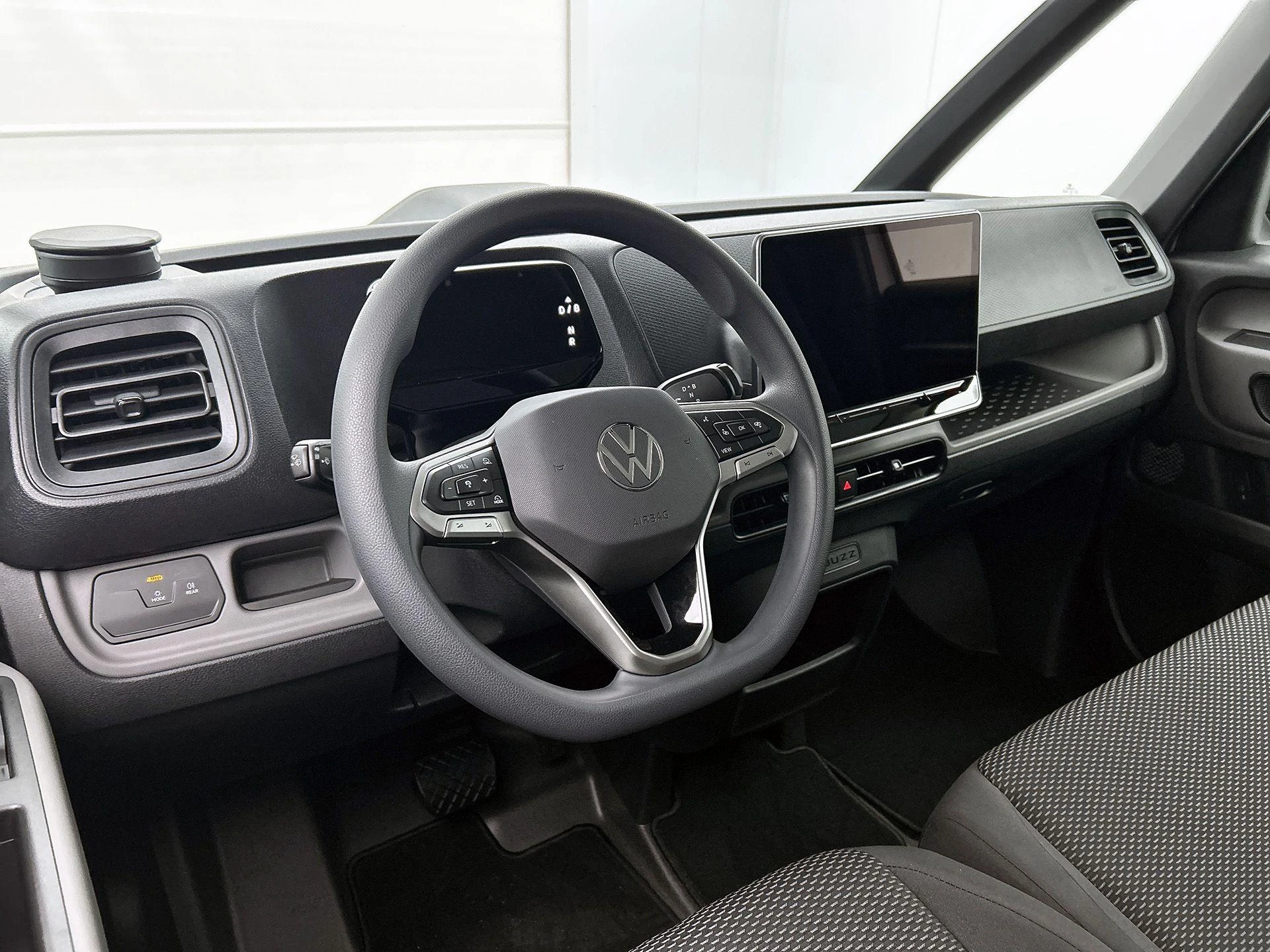 Volkswagen-ID. Buzz Cargo-image-22