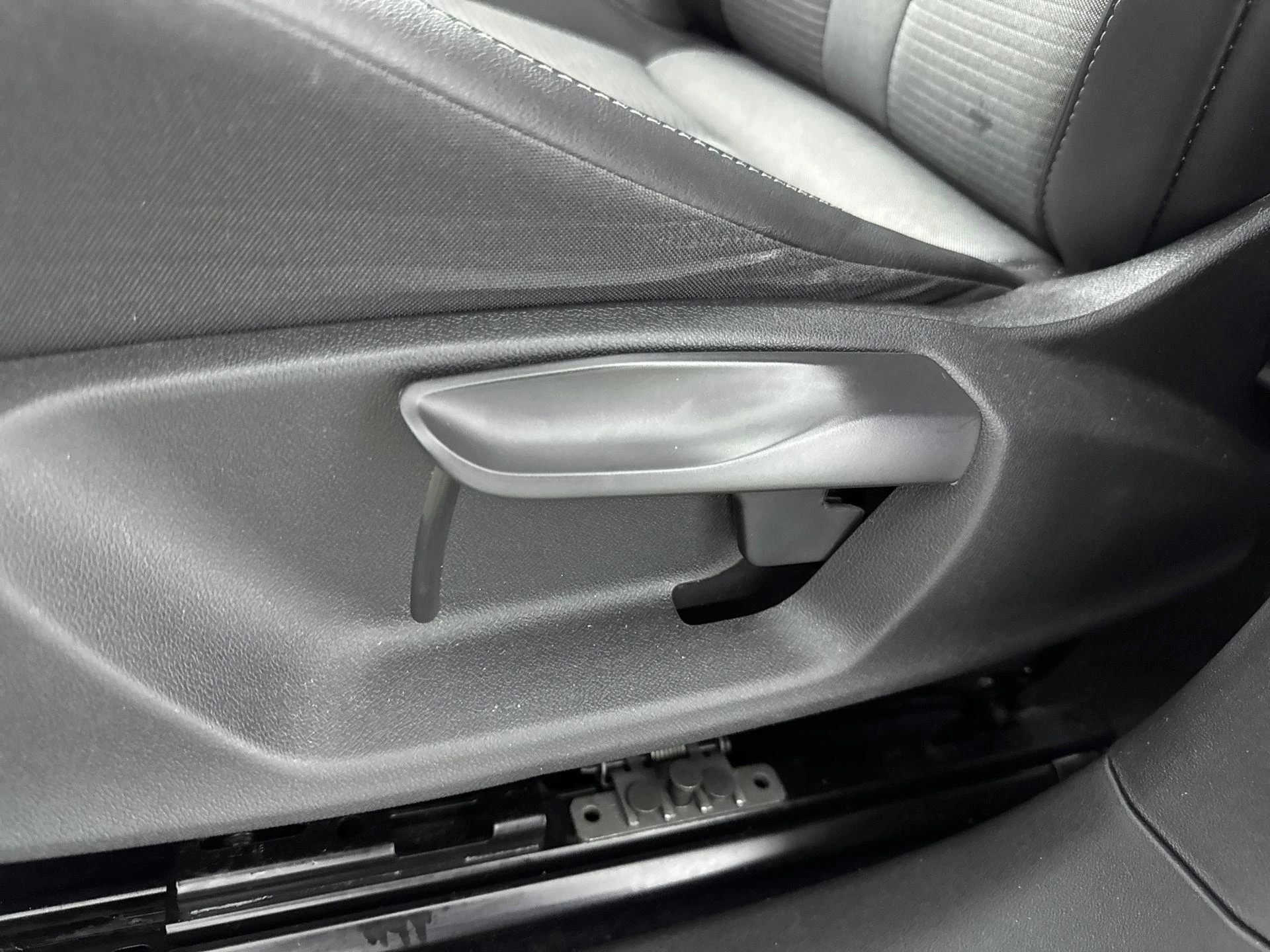 Škoda-Enyaq iV-image-17