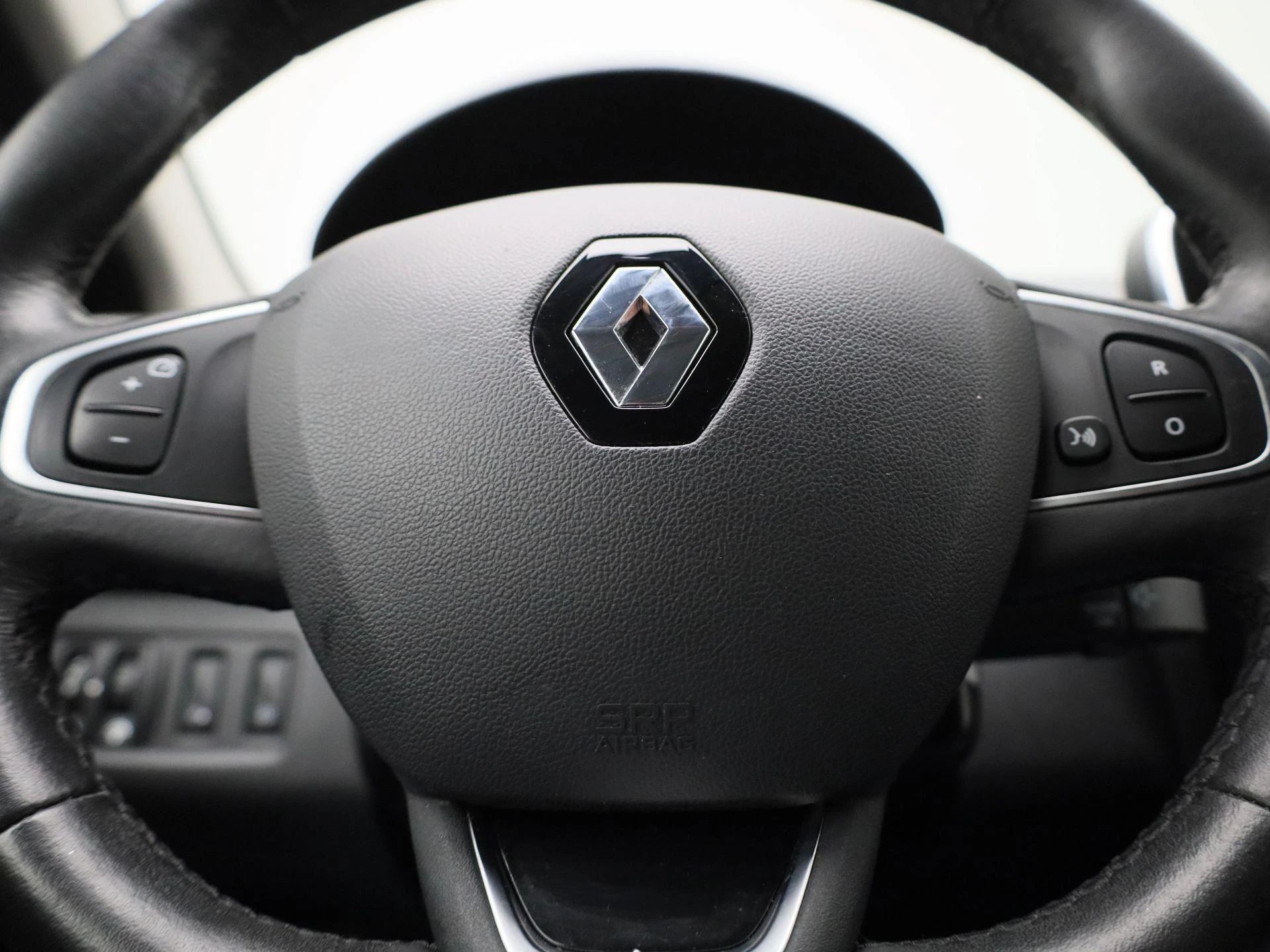 Renault-Clio-image-24