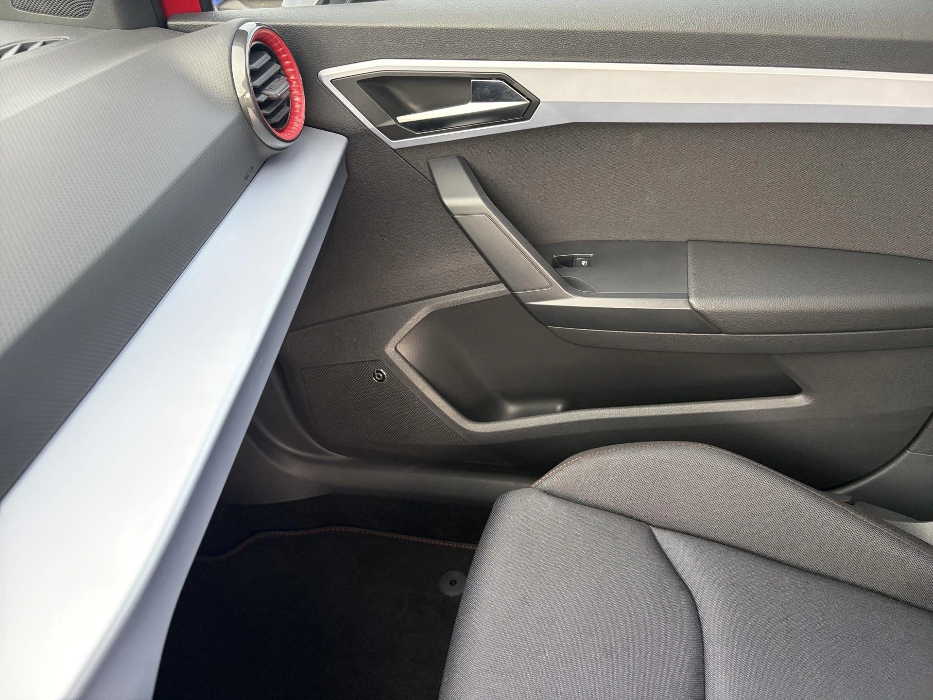 SEAT-Ibiza-image-14
