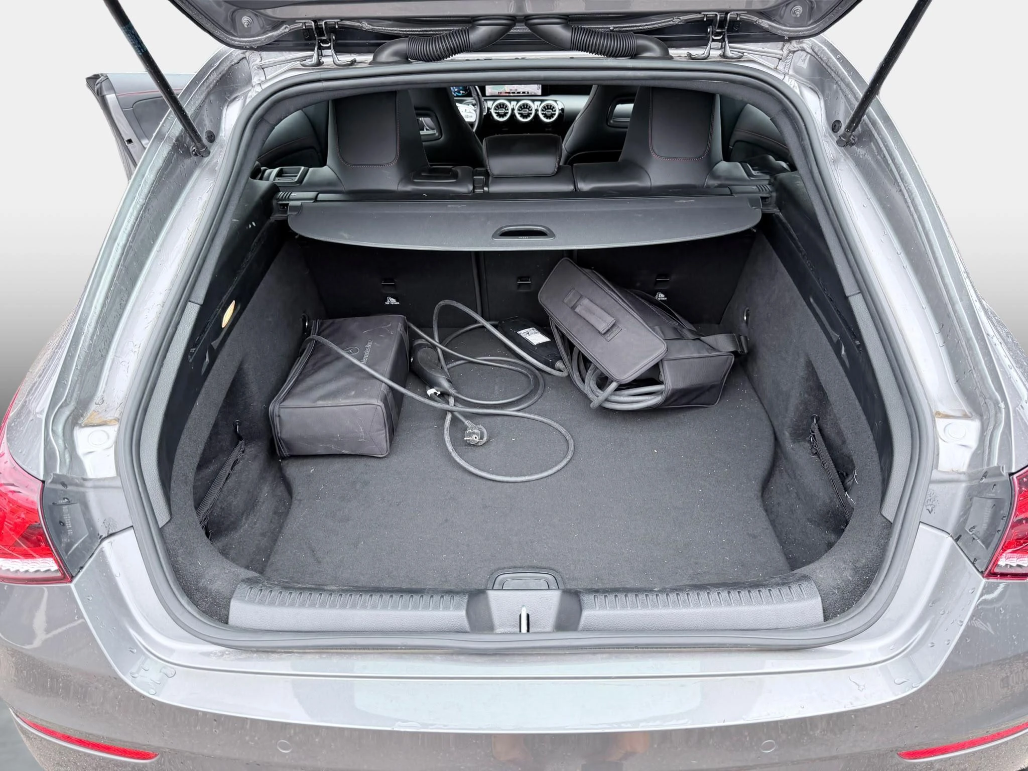 Mercedes-Benz-CLA-image-14