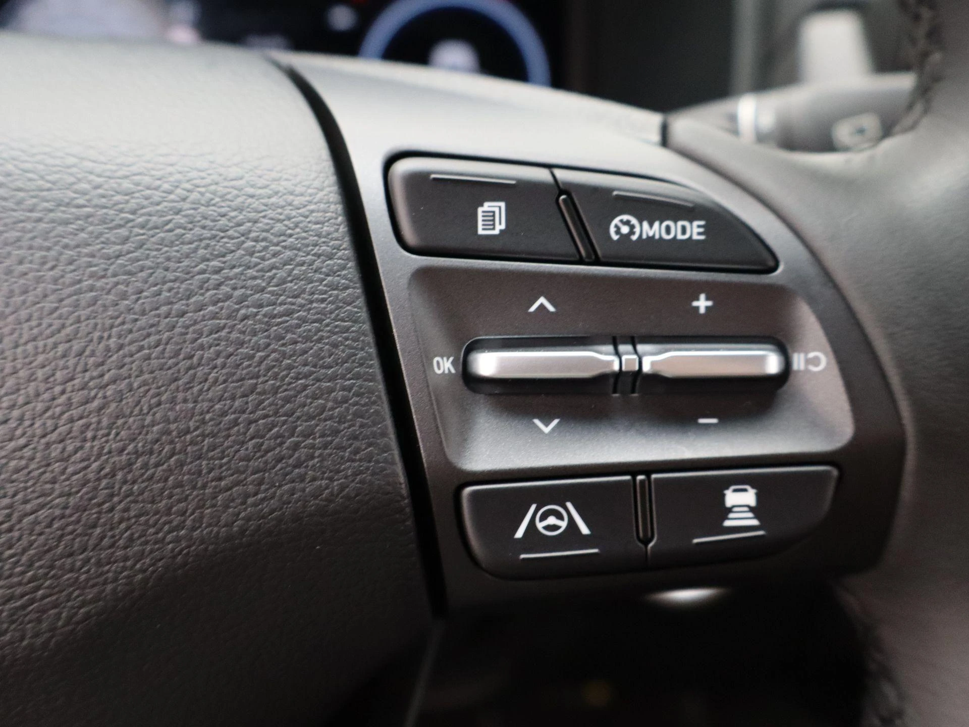 Hyundai-Kona-image-25