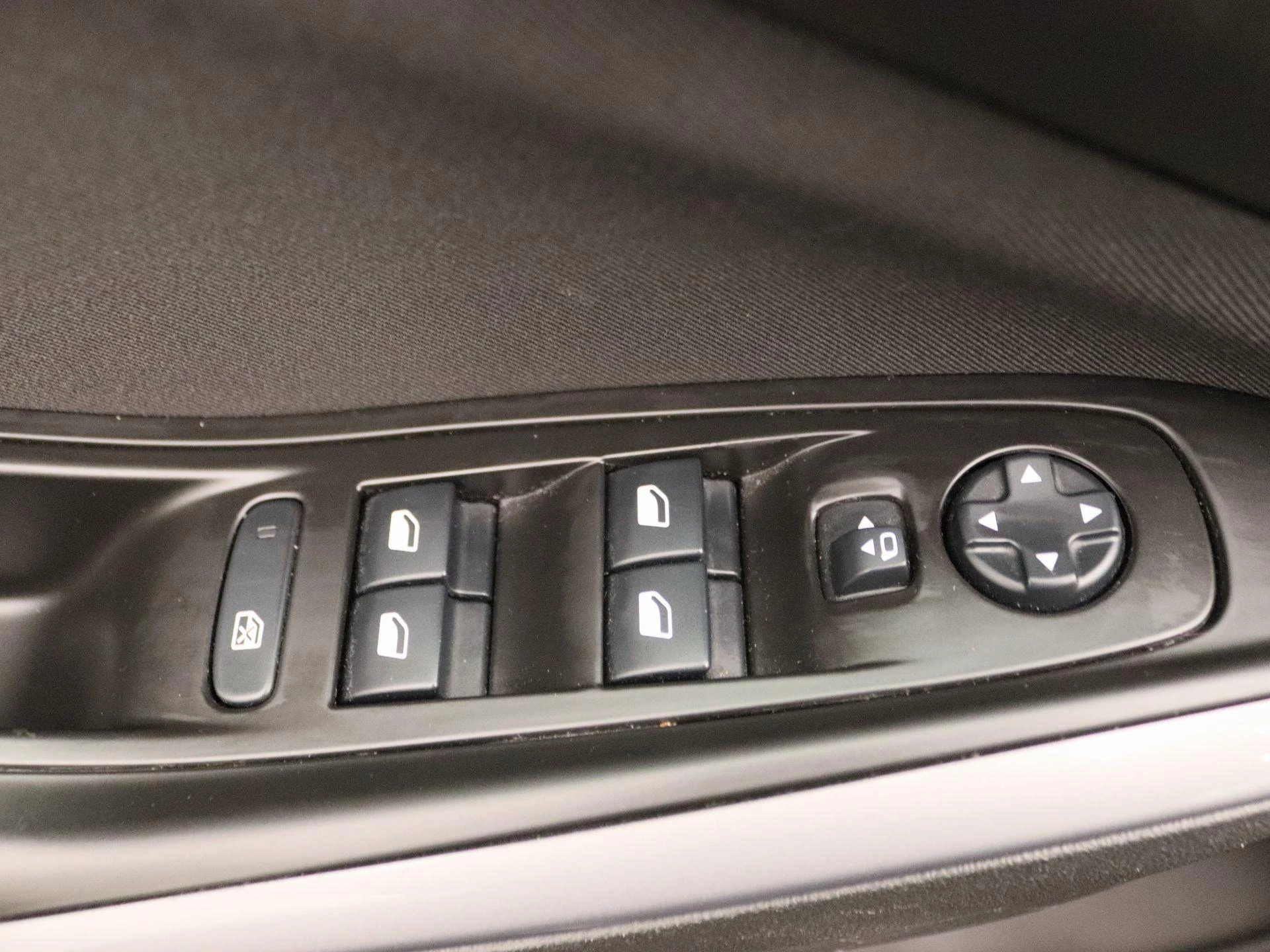 Opel-Grandland X-image-20