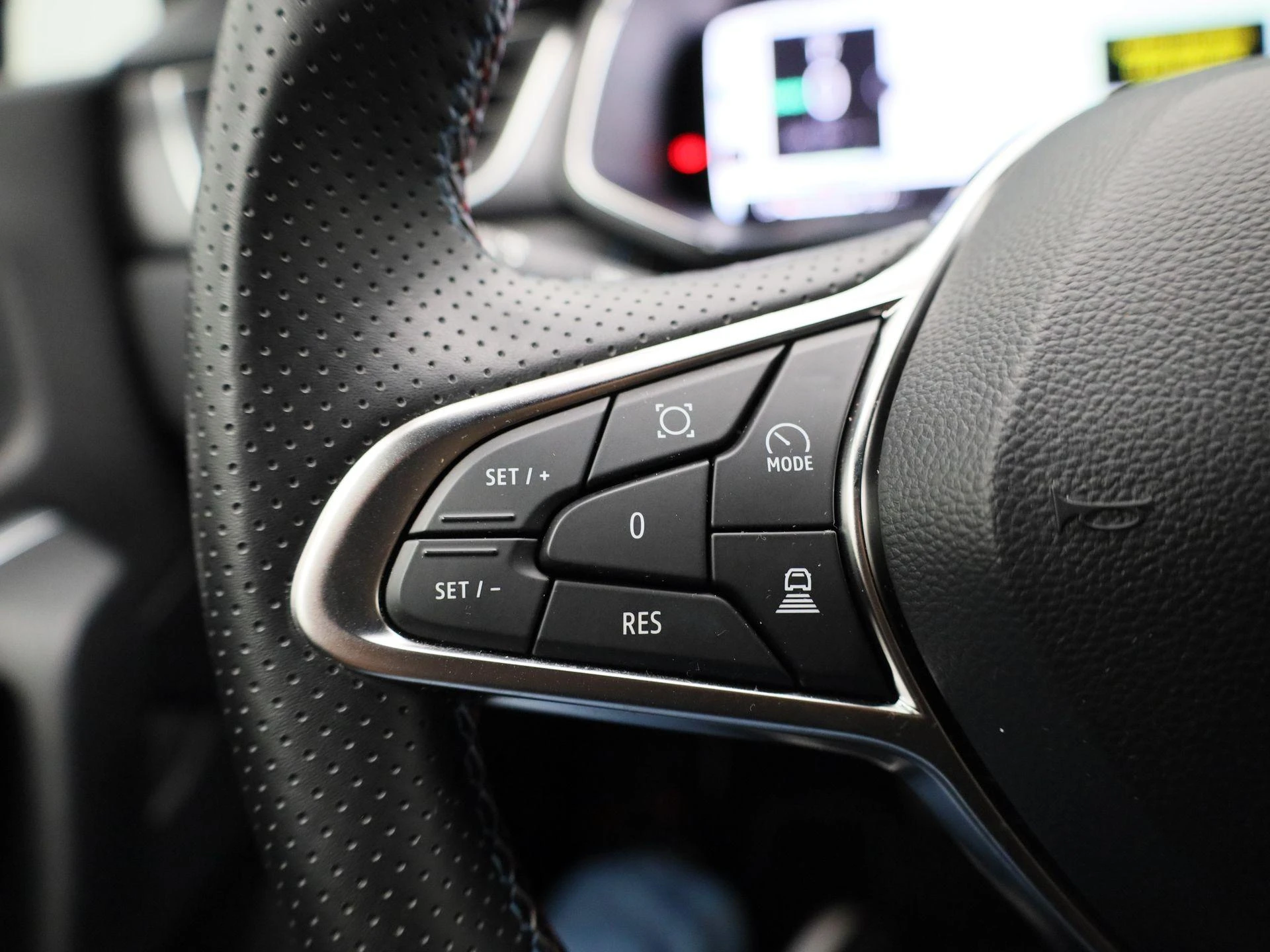 Renault-Captur-image-17