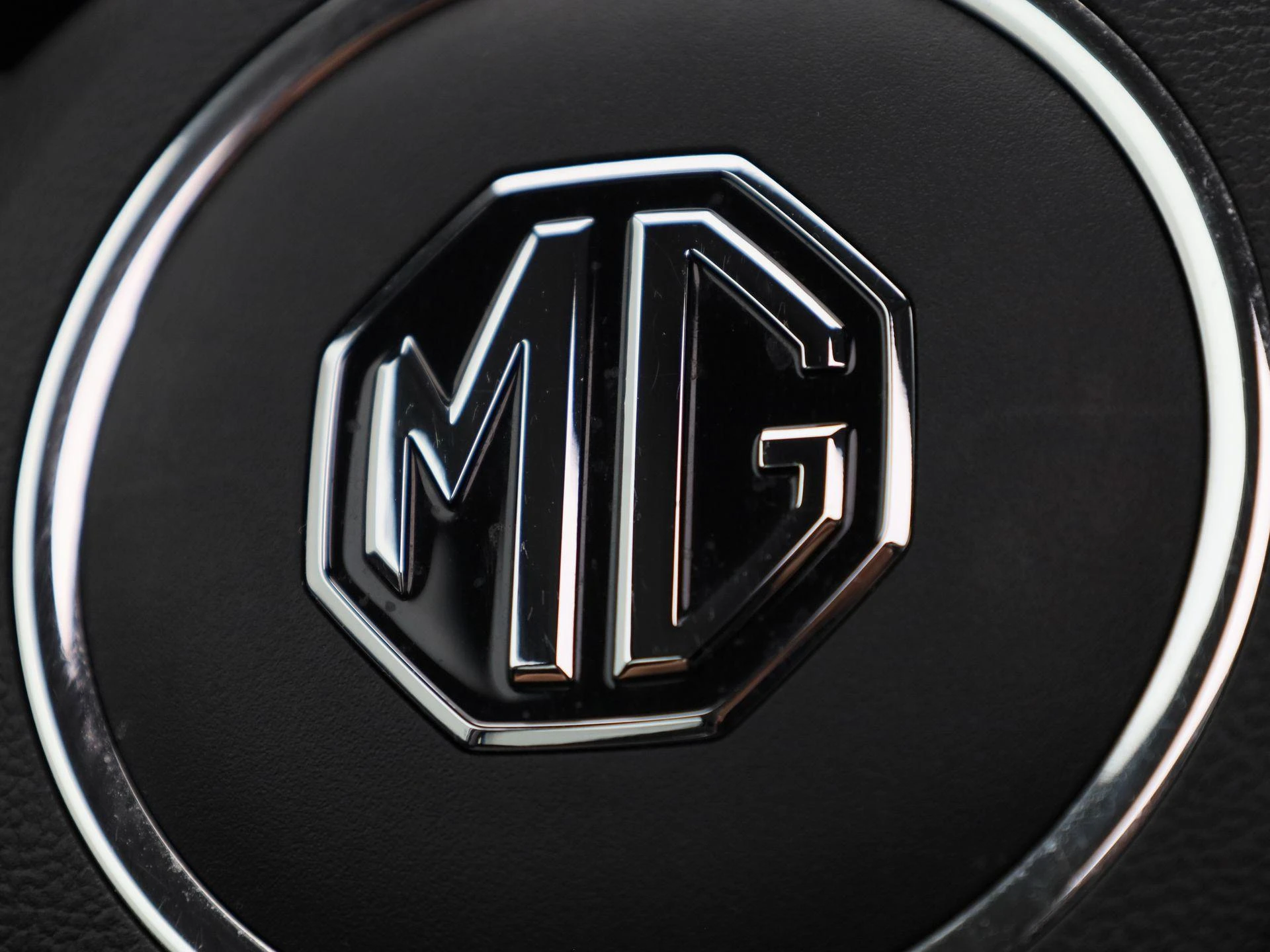 MG-ZS EV-image-30