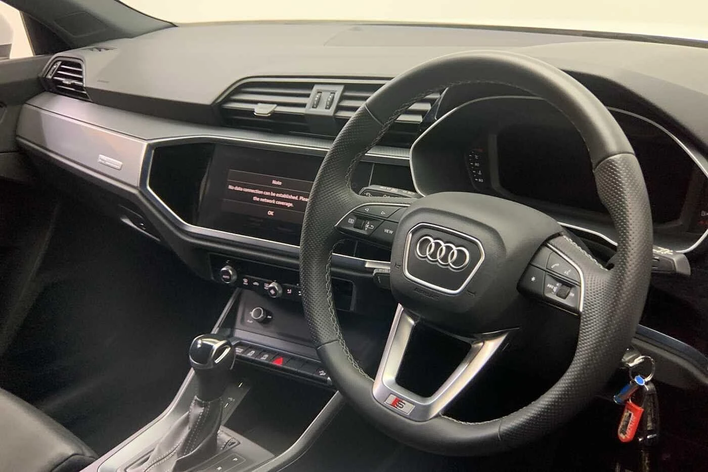 Audi-Q3-image-5