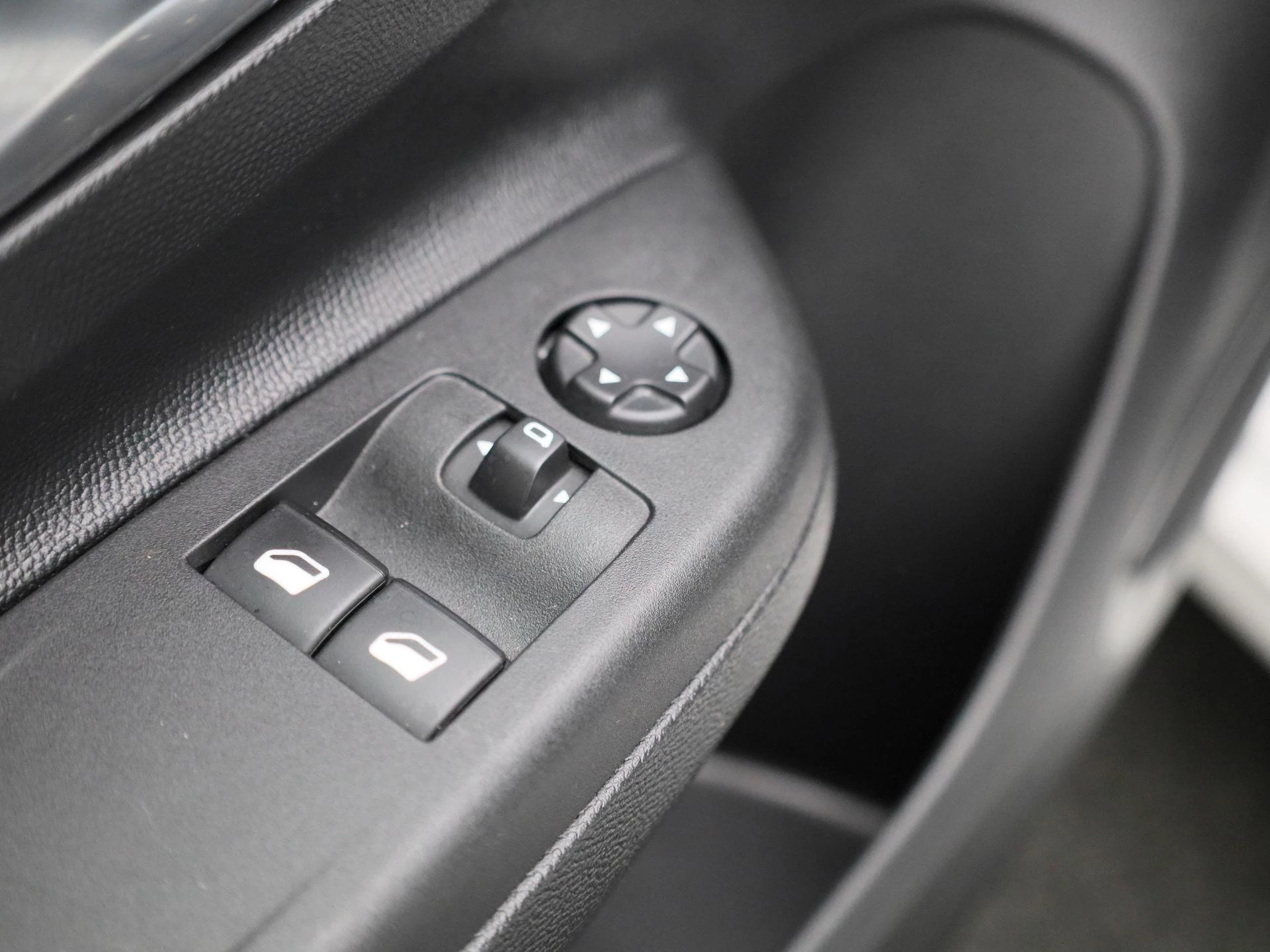 Opel-Corsa-e-image-29