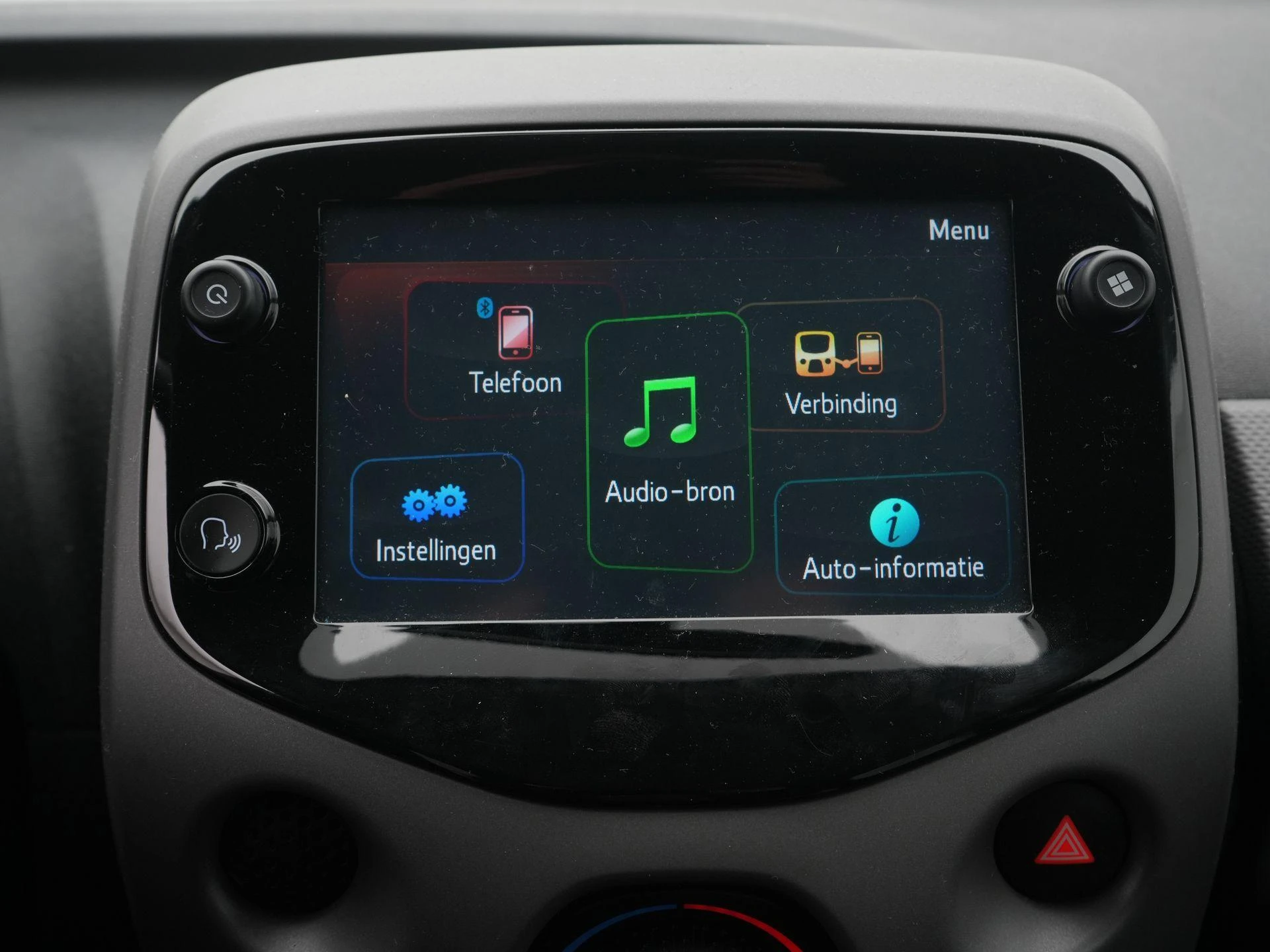 Peugeot-108-image-13