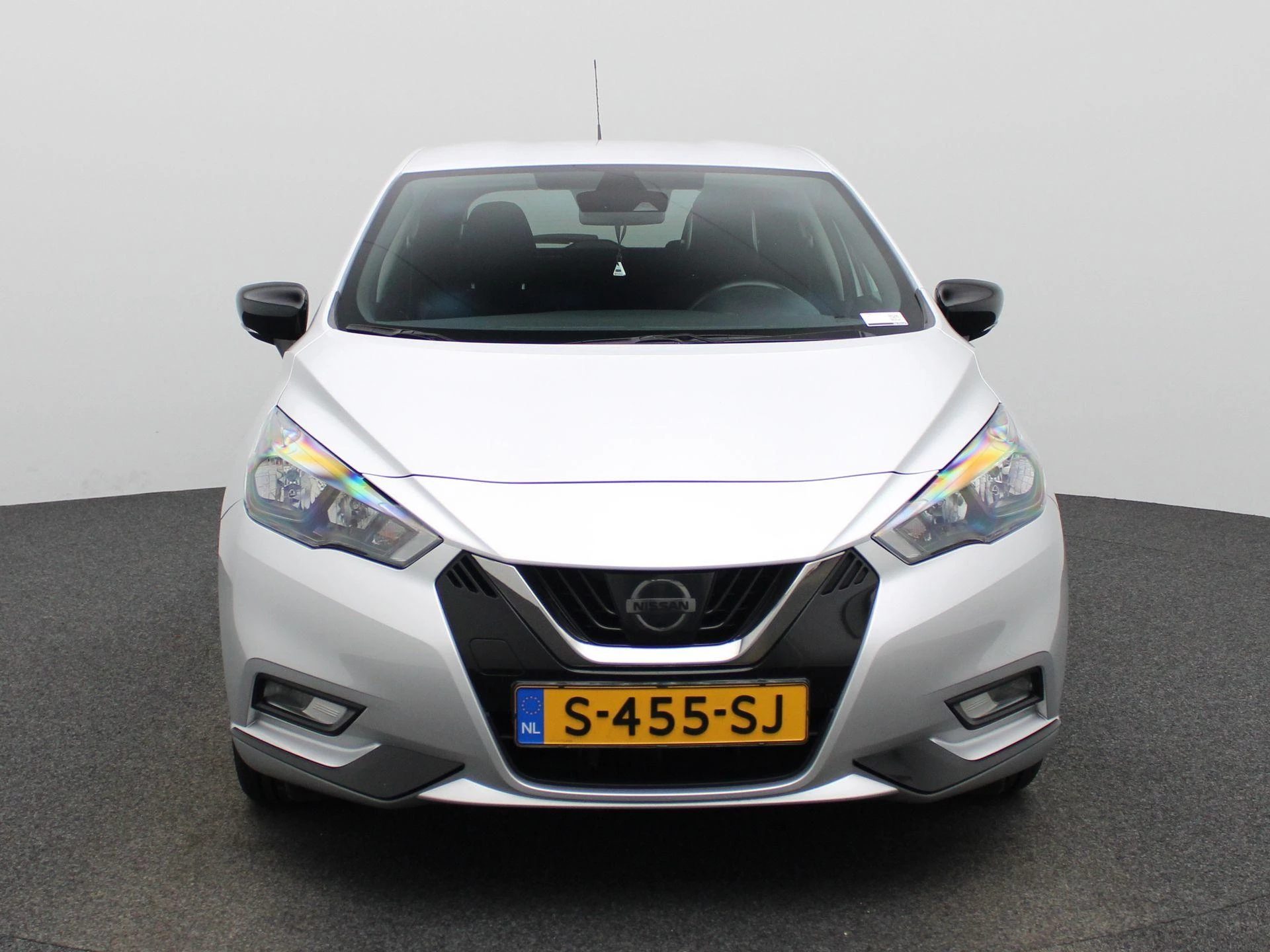 Nissan-Micra-image-2