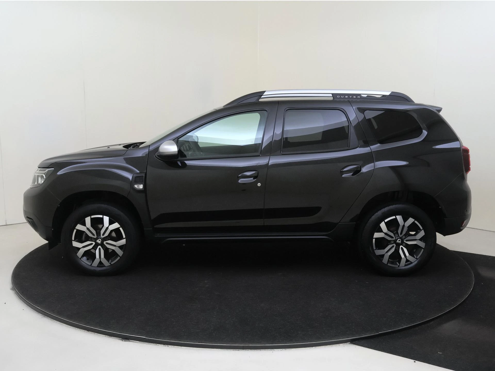 Dacia-Duster-image-7