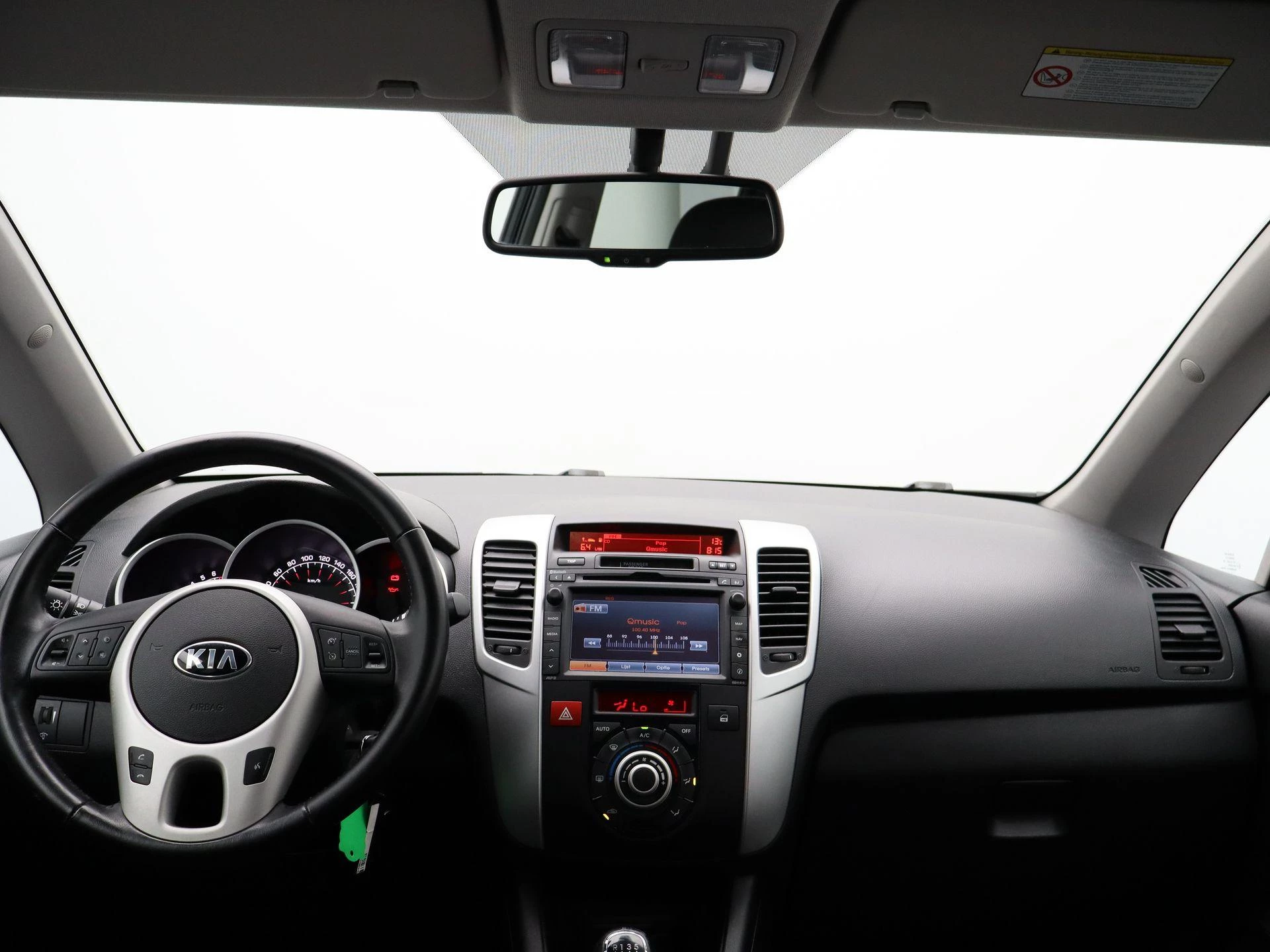 Kia-Venga-image-8