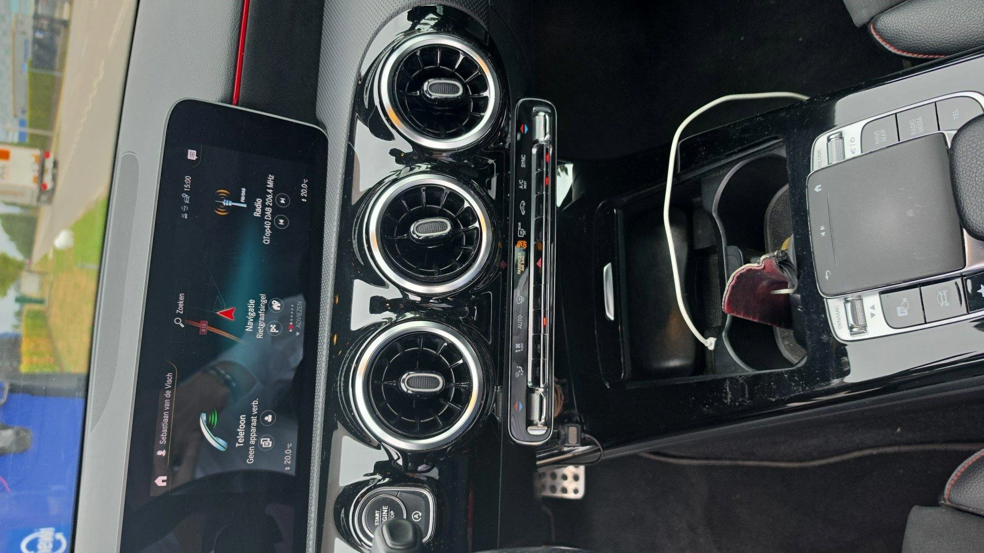 Mercedes-Benz-A-Klasse-image-11