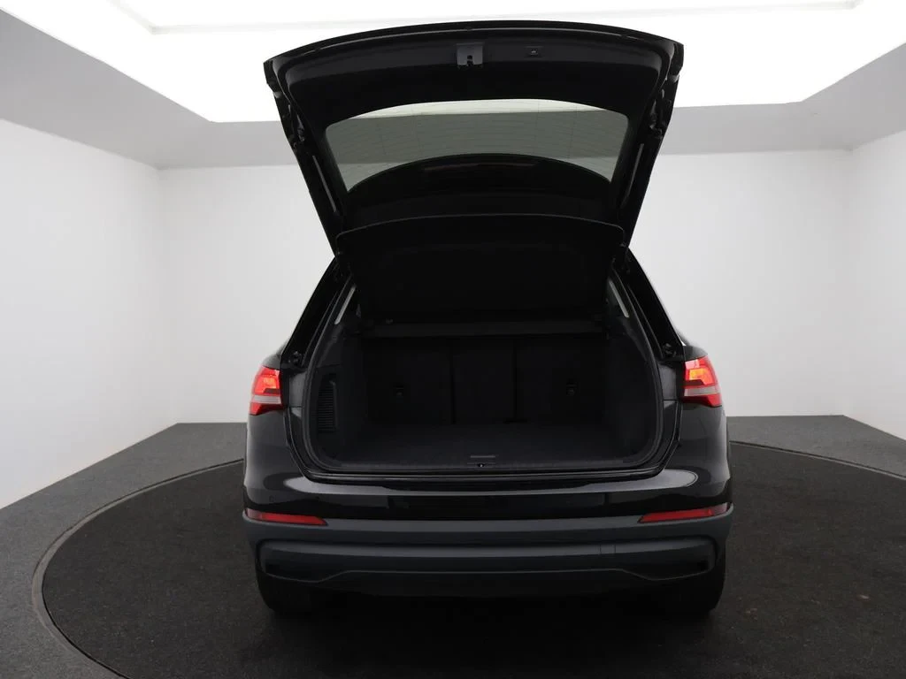 Audi-Q3-image-15
