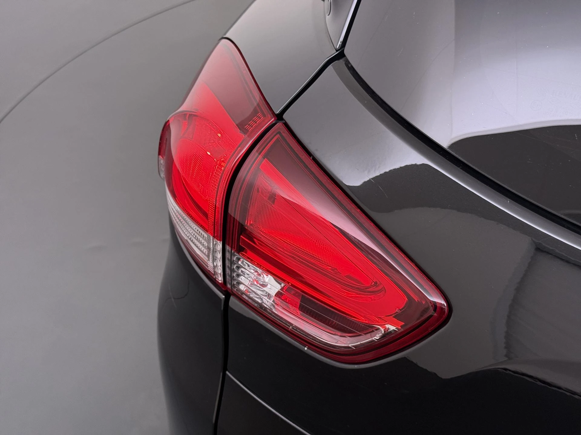 Renault-Clio-image-2