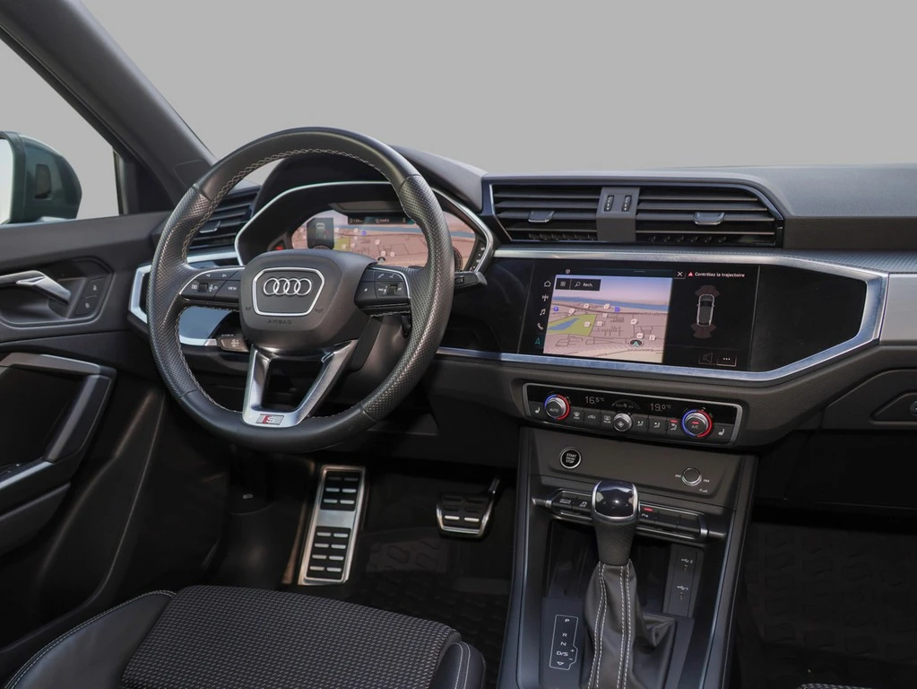 Audi-Q3-image-9