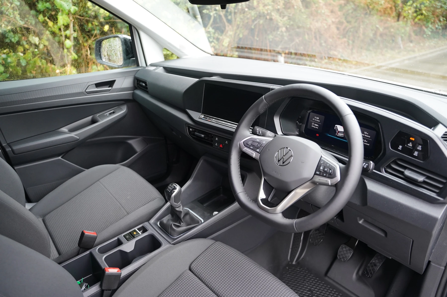 Volkswagen-Caddy-image-5