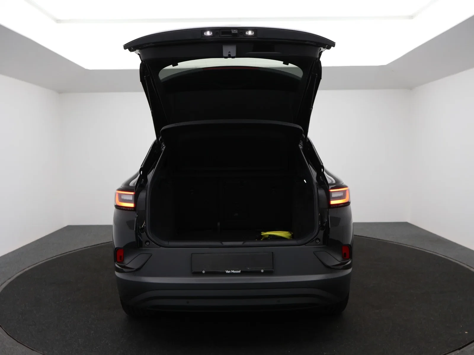 Volkswagen ID.4 ID.4 Pure Limited Edition 52 kWh 170PK *AUTOMAAT*LEDER*ALCANTARA*ACC*CAMERA*PDC*NAVI*APP-CONNECT*...*