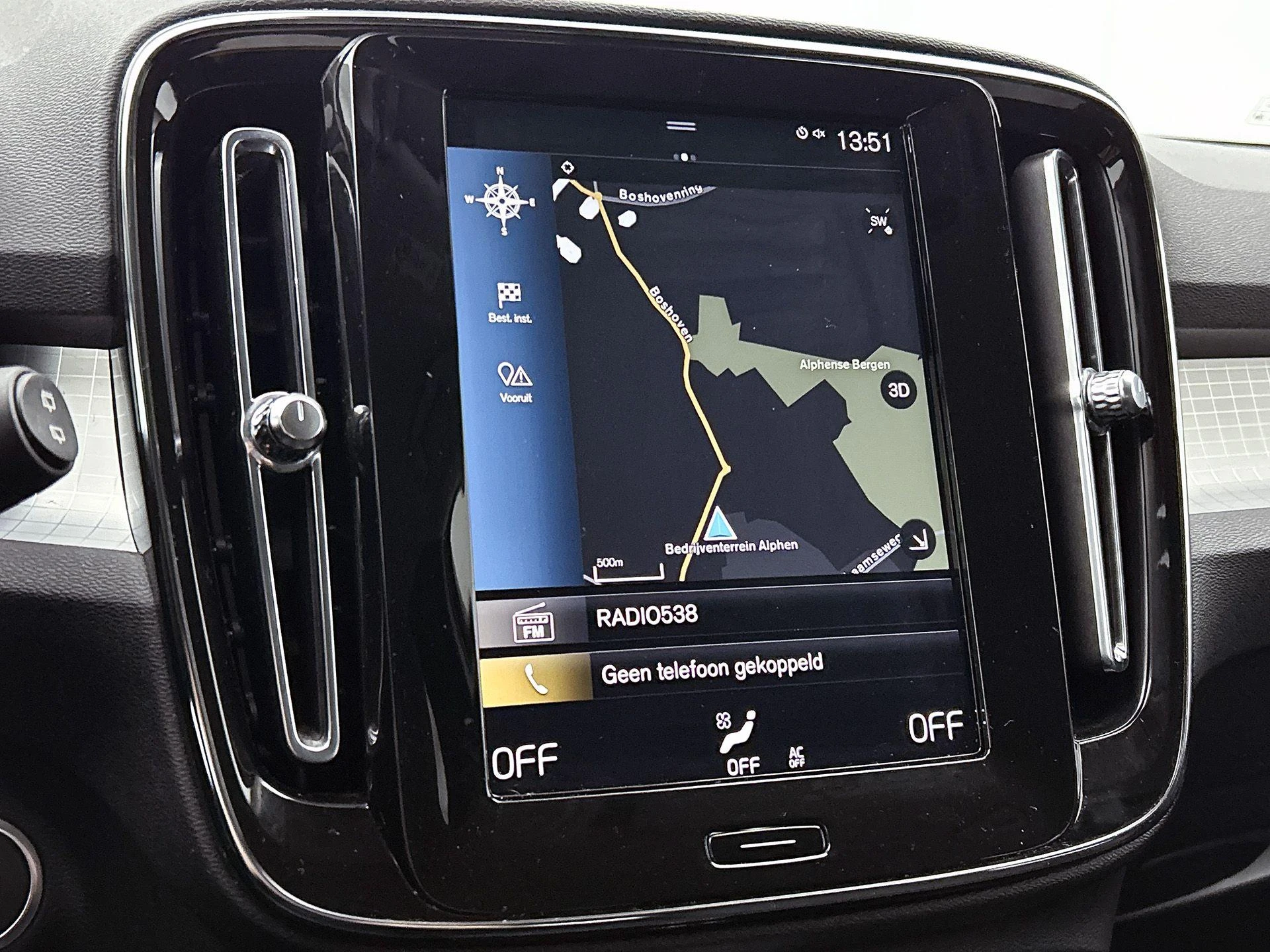 Volvo-XC40-image-24