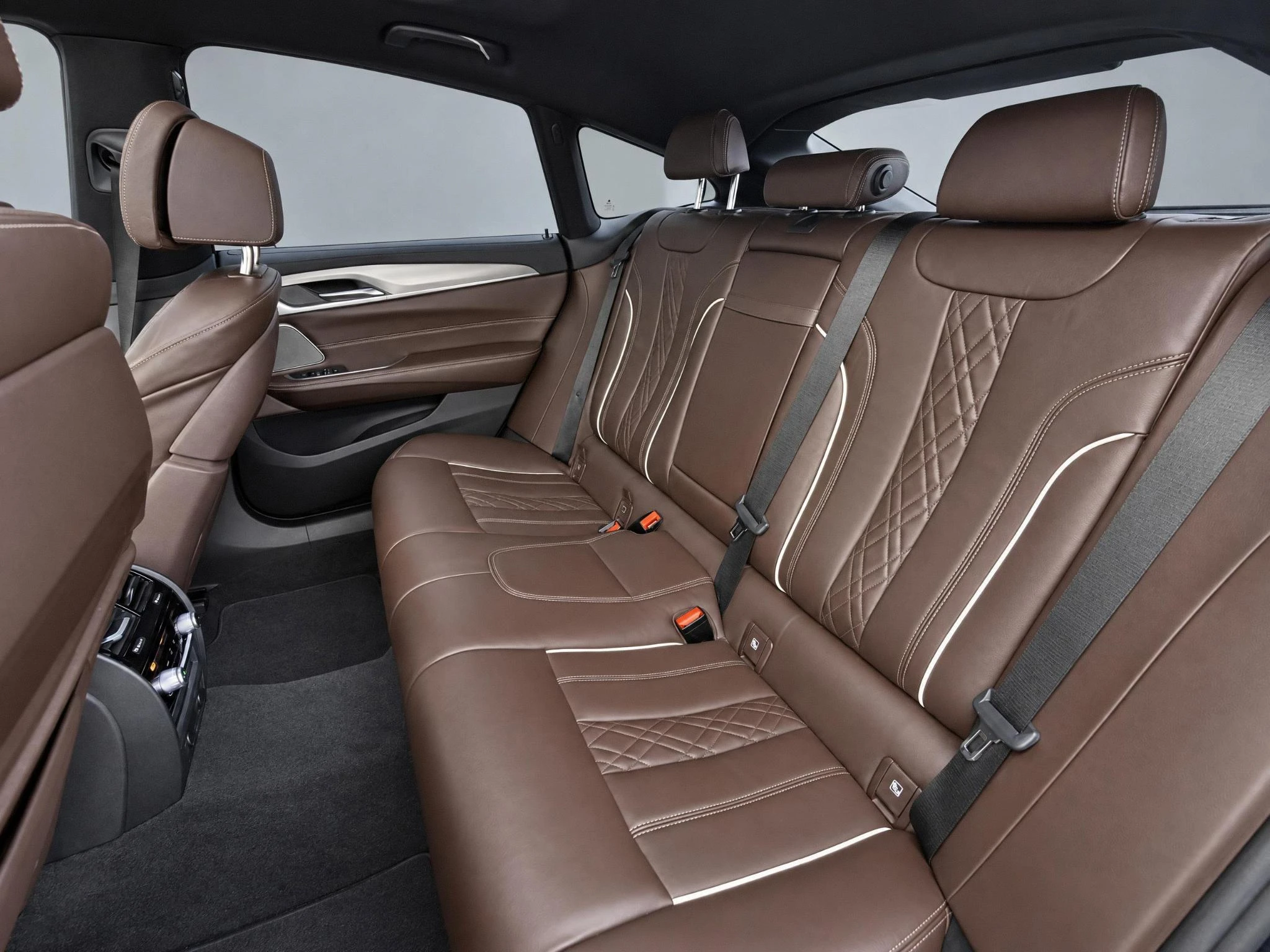BMW-6 Serie-image-13