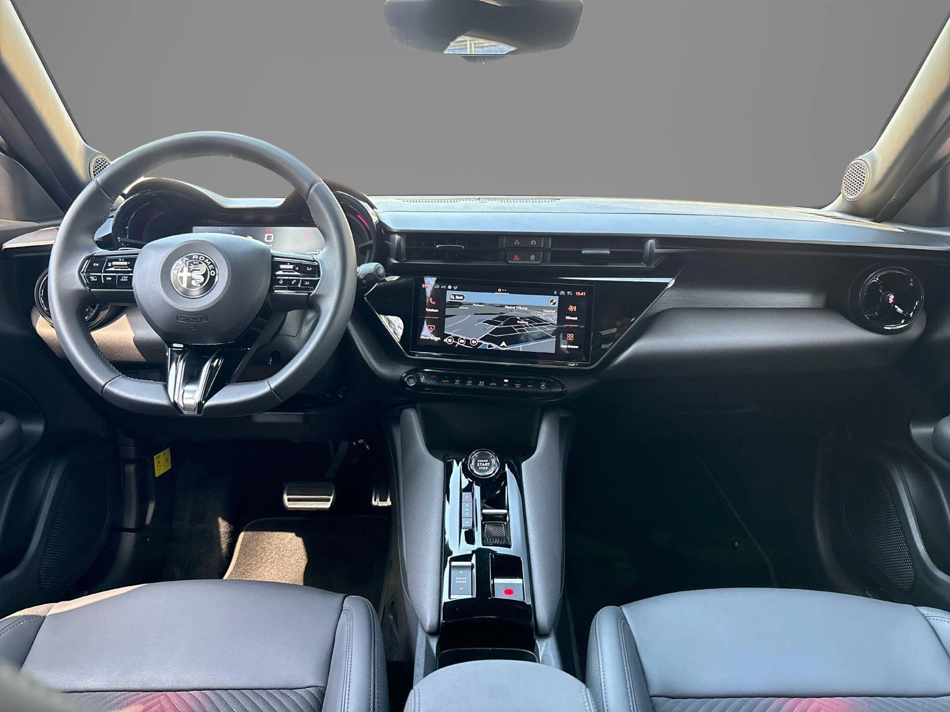 Alfa Romeo-Junior-image-3