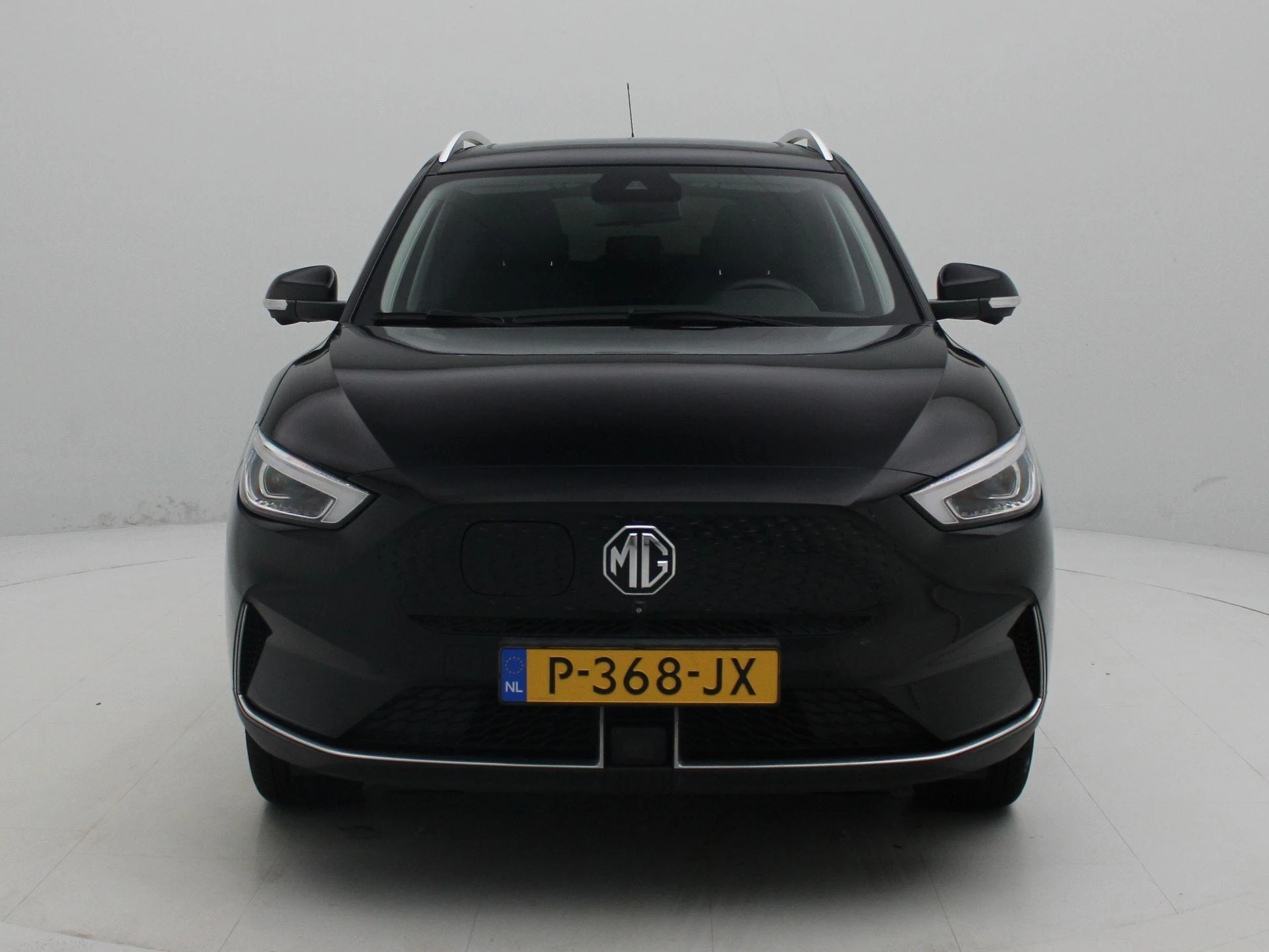 MG-ZS EV-image-3