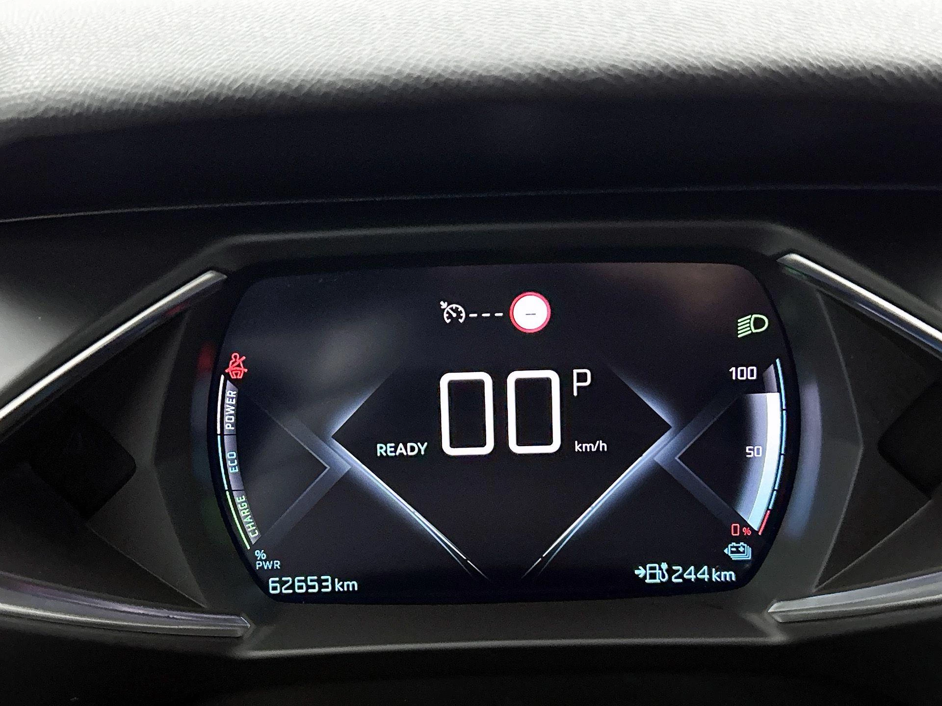 DS DS 3 Crossback E-Tense So Chic 50 kWh