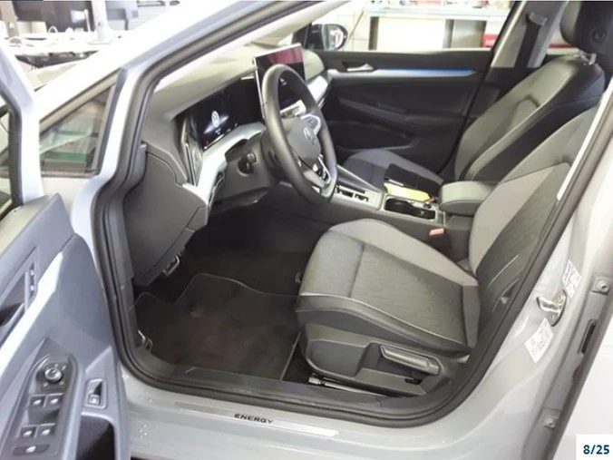 Volkswagen-Golf-image-2