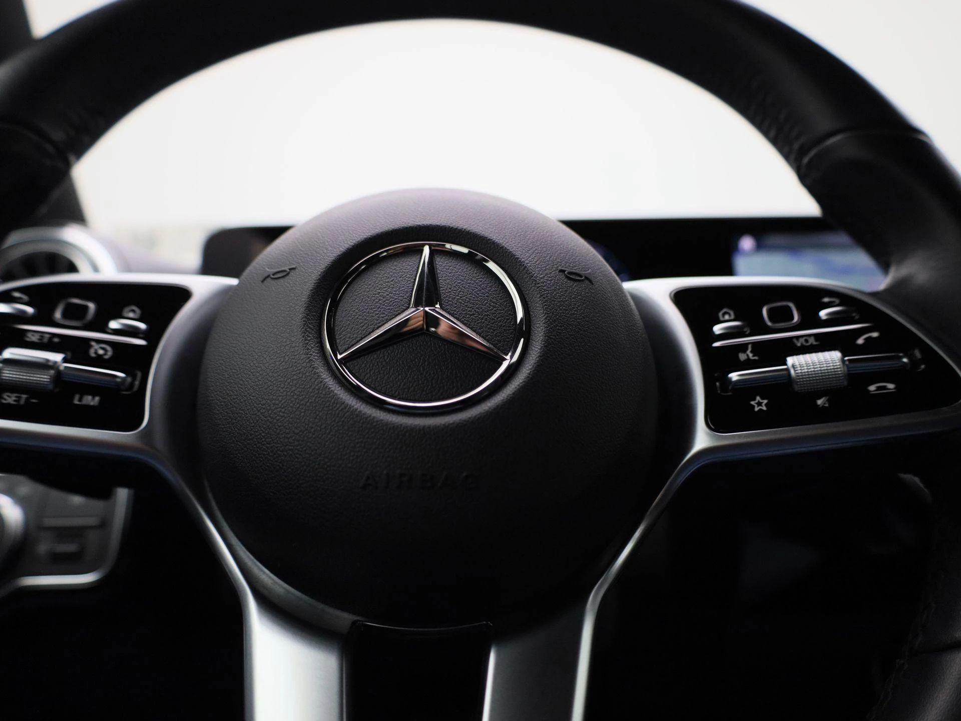 Mercedes-Benz-A-Klasse-image-29