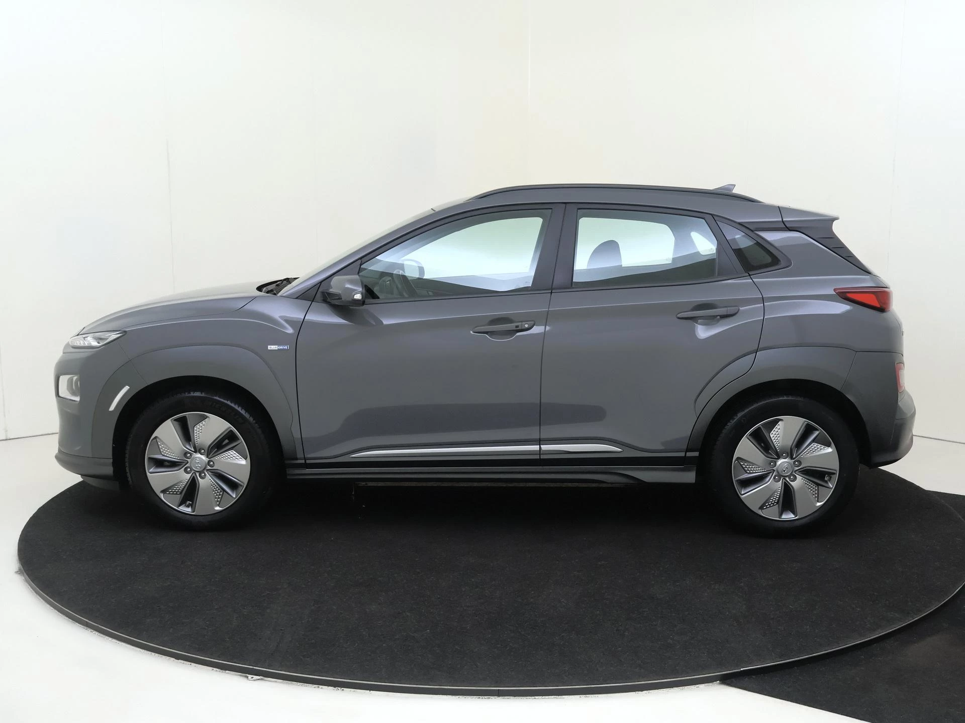 Hyundai-Kona-image-7