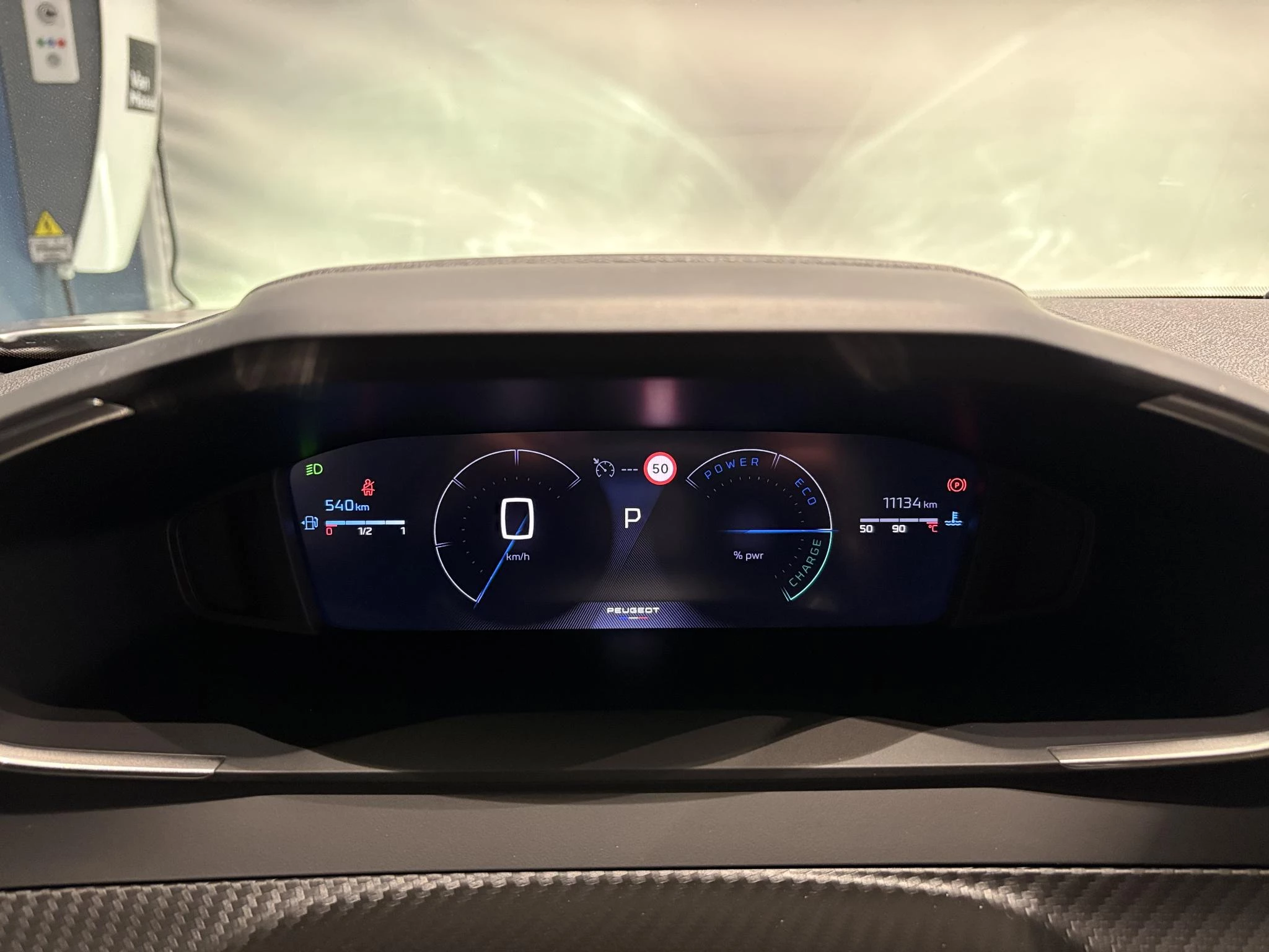 Peugeot-2008-image-13