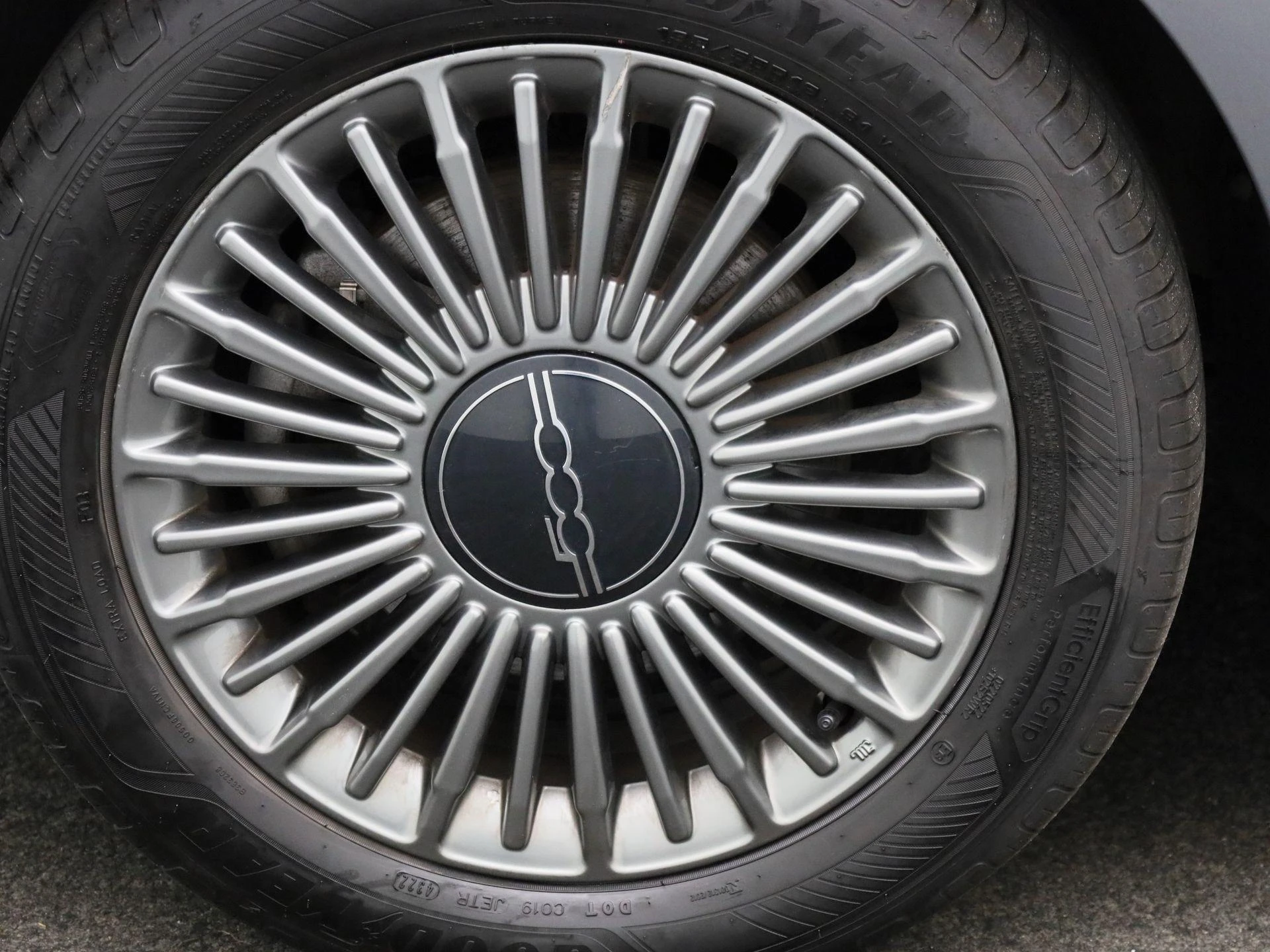 Fiat-500C-image-11