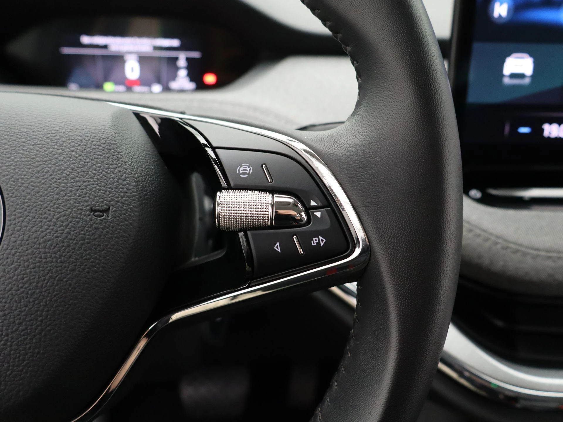 Škoda-Enyaq iV-image-14