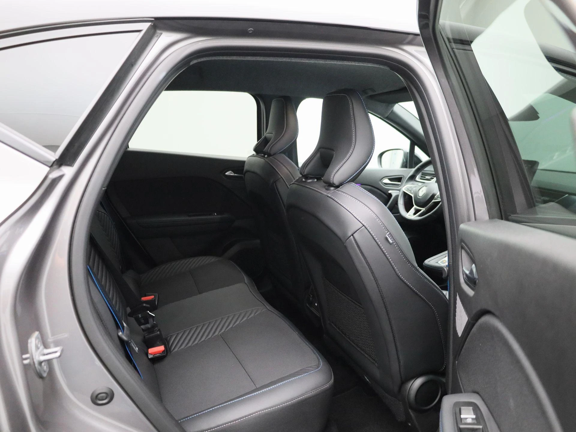 Renault-Captur-image-36