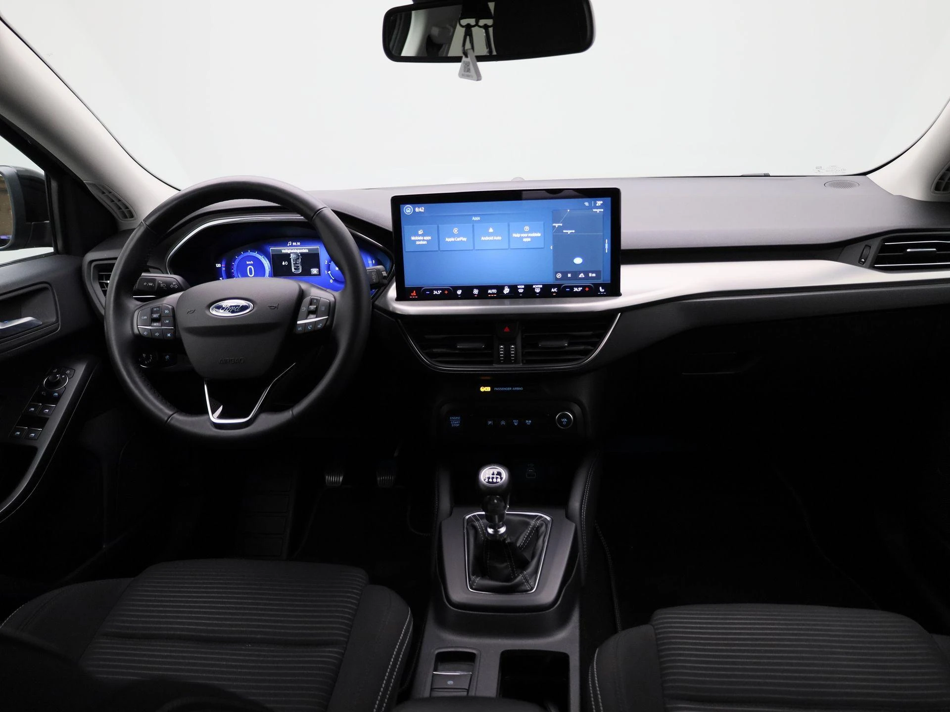 Ford Focus Clipper 1.0i EcoBoost MHEV 92kW Connected