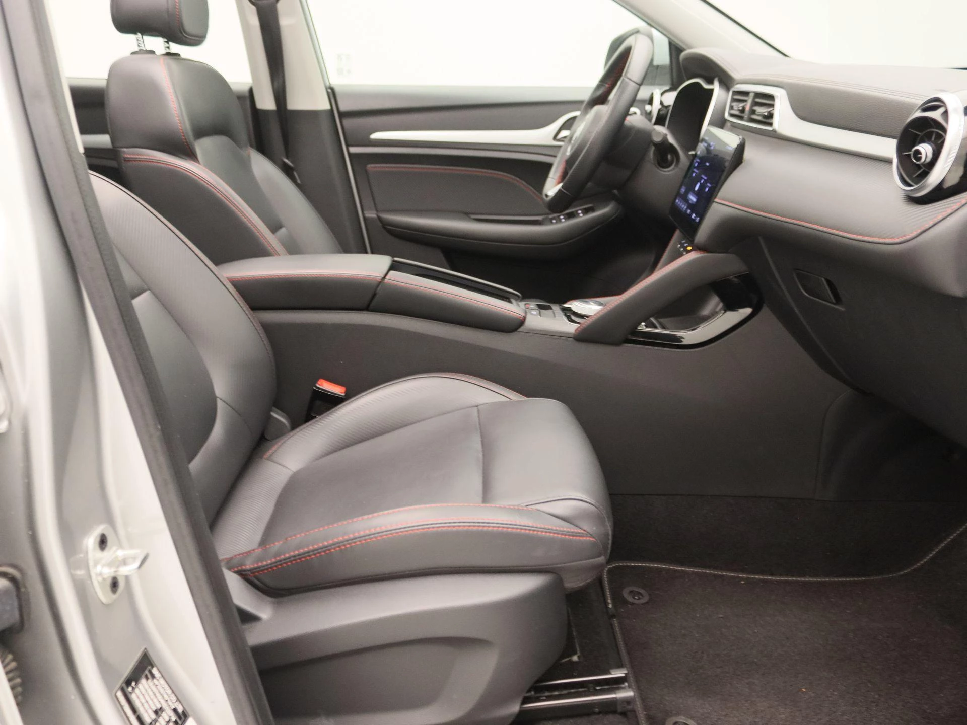 MG ZS EV Standard Range Luxury 50 kWh