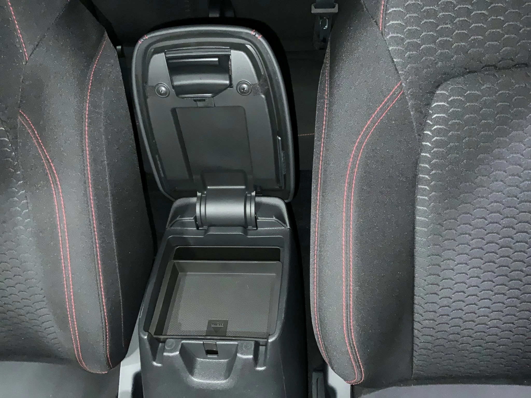 Ford Kuga ST-Line Aut.*KAM*LED-MATRIX*NAVI*GRA*WINTER-PKT.