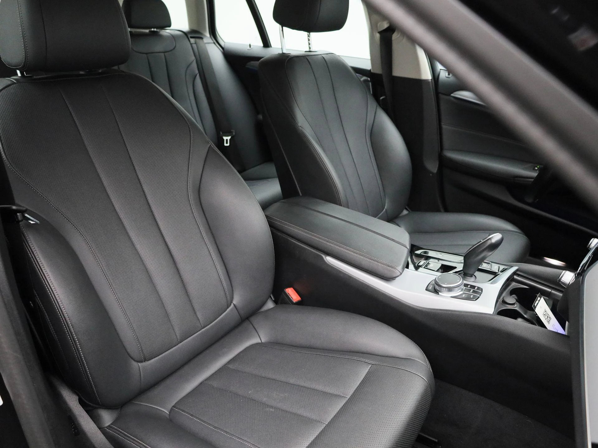 BMW-5 Serie-image-32