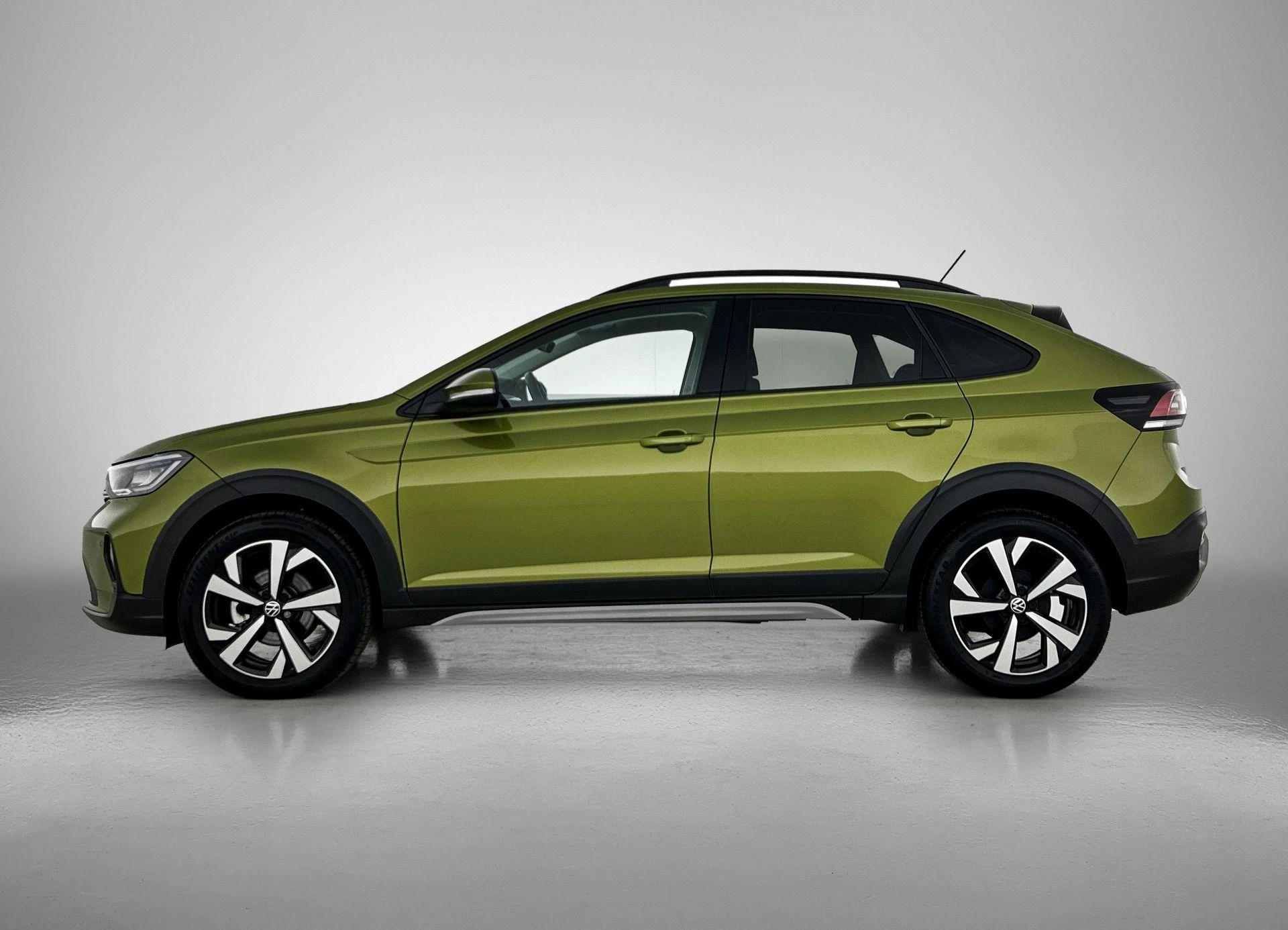 Volkswagen-Taigo-image-2