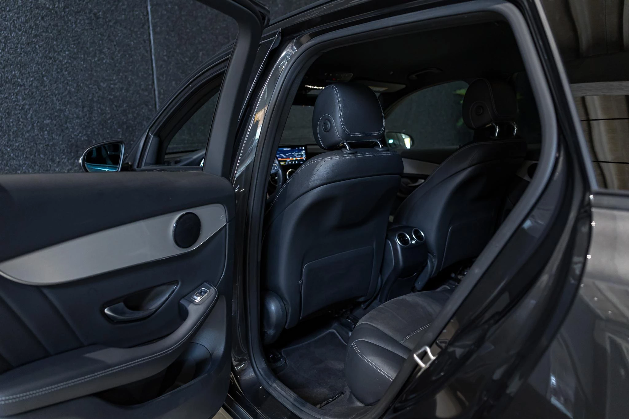 Mercedes-Benz GLC 300d 4MATIC AMG LINE+NIGHTPACK+ILS +NAVI
