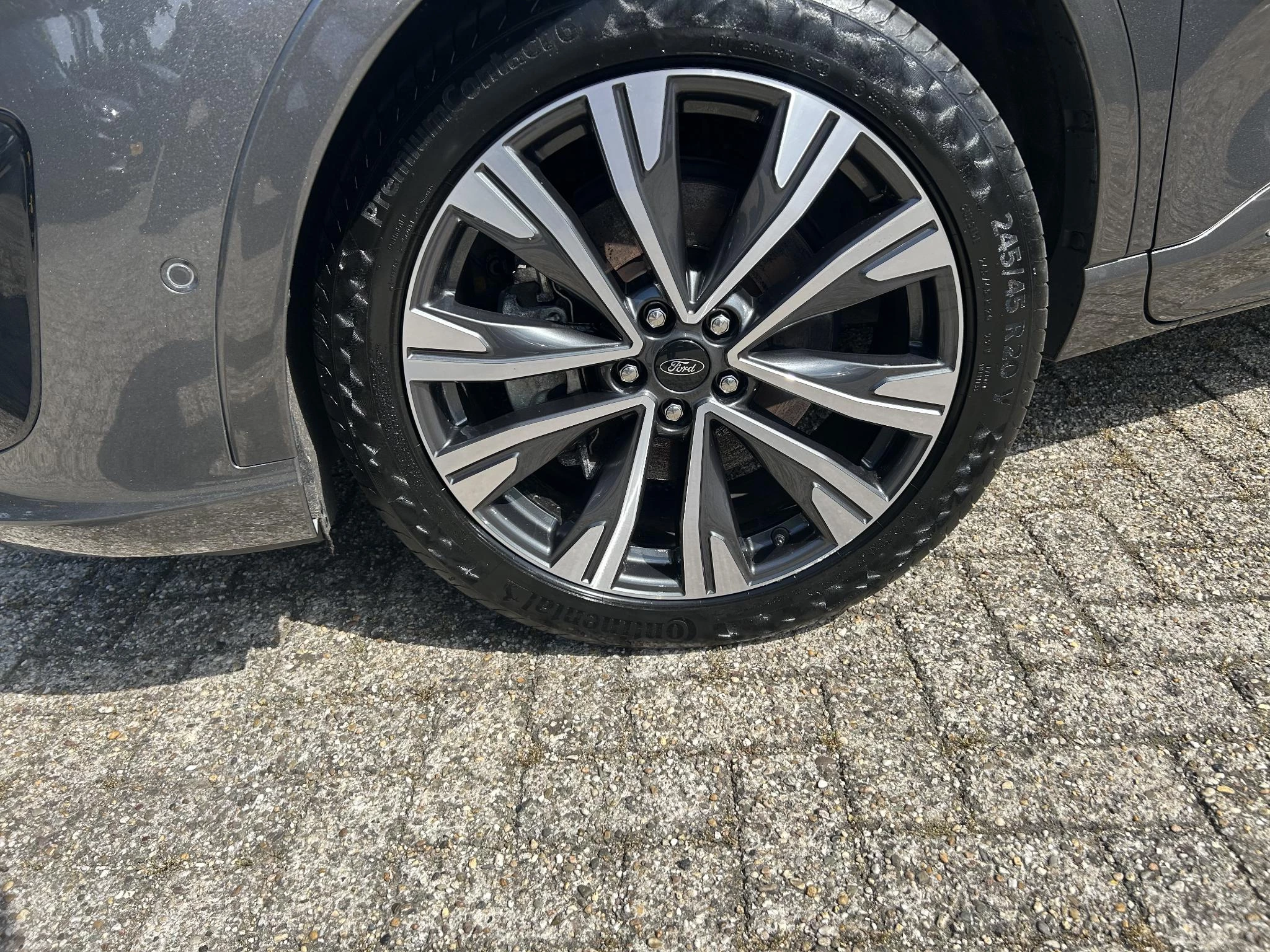 Ford Kuga 2.5 PHEV Vignale