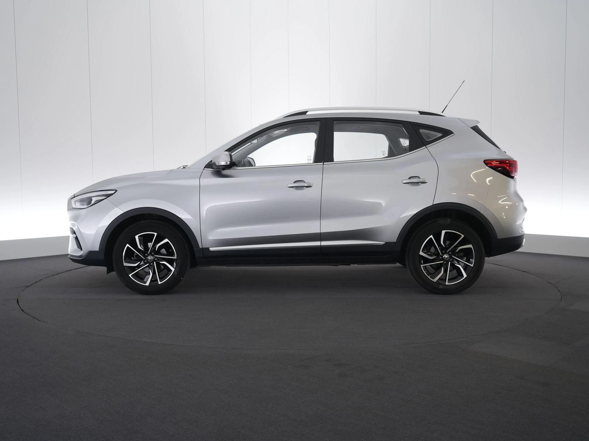 MG-ZS-image-3
